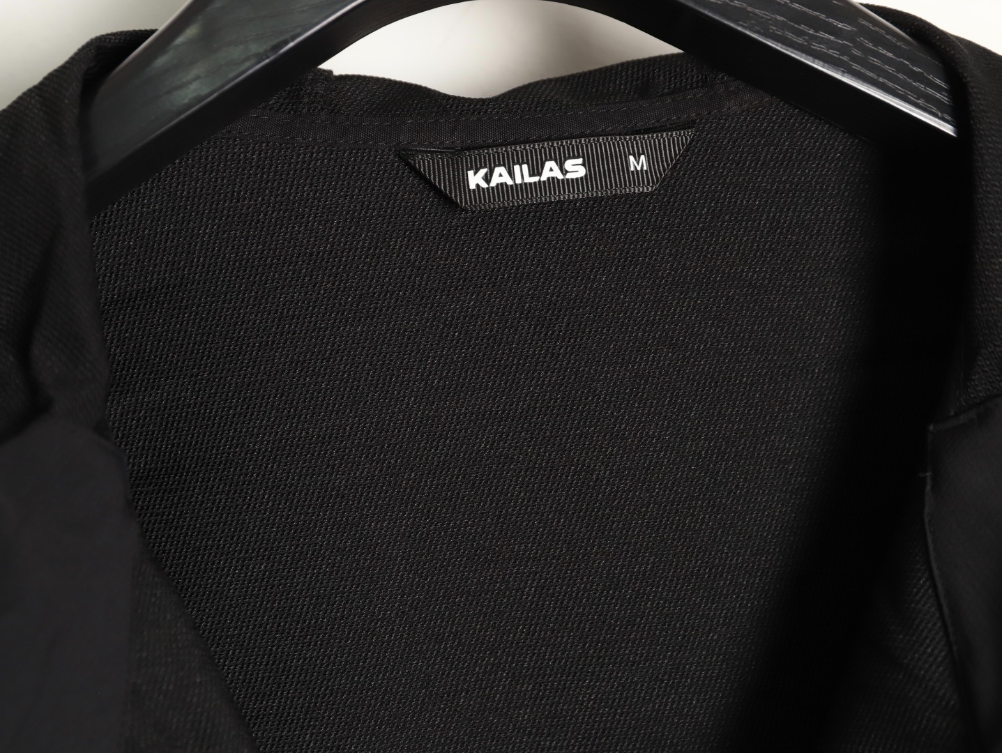 KAILAS 凯乐石 M8-X 软壳防风弹力冲锋衣-Chinese UA Cheap High Quatity Brand Clothes Bags handbags Sneakers wholesale wholesaler seller from China Factory suppliers Fashion Clothing Shoes best Quality Beautiful Price KAILAS 凯乐石 M8-X 软壳防风弹力冲锋衣