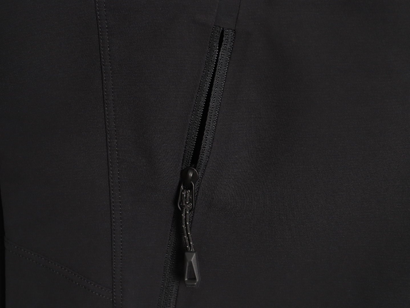 KAILAS 凯乐石 M8-X 软壳防风弹力冲锋衣-Chinese UA Cheap High Quatity Brand Clothes Bags handbags Sneakers wholesale wholesaler seller from China Factory suppliers Fashion Clothing Shoes best Quality Beautiful Price KAILAS 凯乐石 M8-X 软壳防风弹力冲锋衣