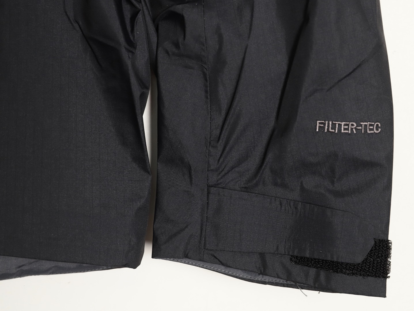 KAILAS 凯乐石 博格达LT冲锋衣防风防水轻量户外徒步登山服外套-Chinese UA Cheap High Quatity Brand Clothes Bags handbags Sneakers wholesale wholesaler seller from China Factory suppliers Fashion Clothing Shoes best Quality Beautiful Price KAILAS 凯乐石 博格达LT冲锋衣防风防水轻量户外徒步登山服外套