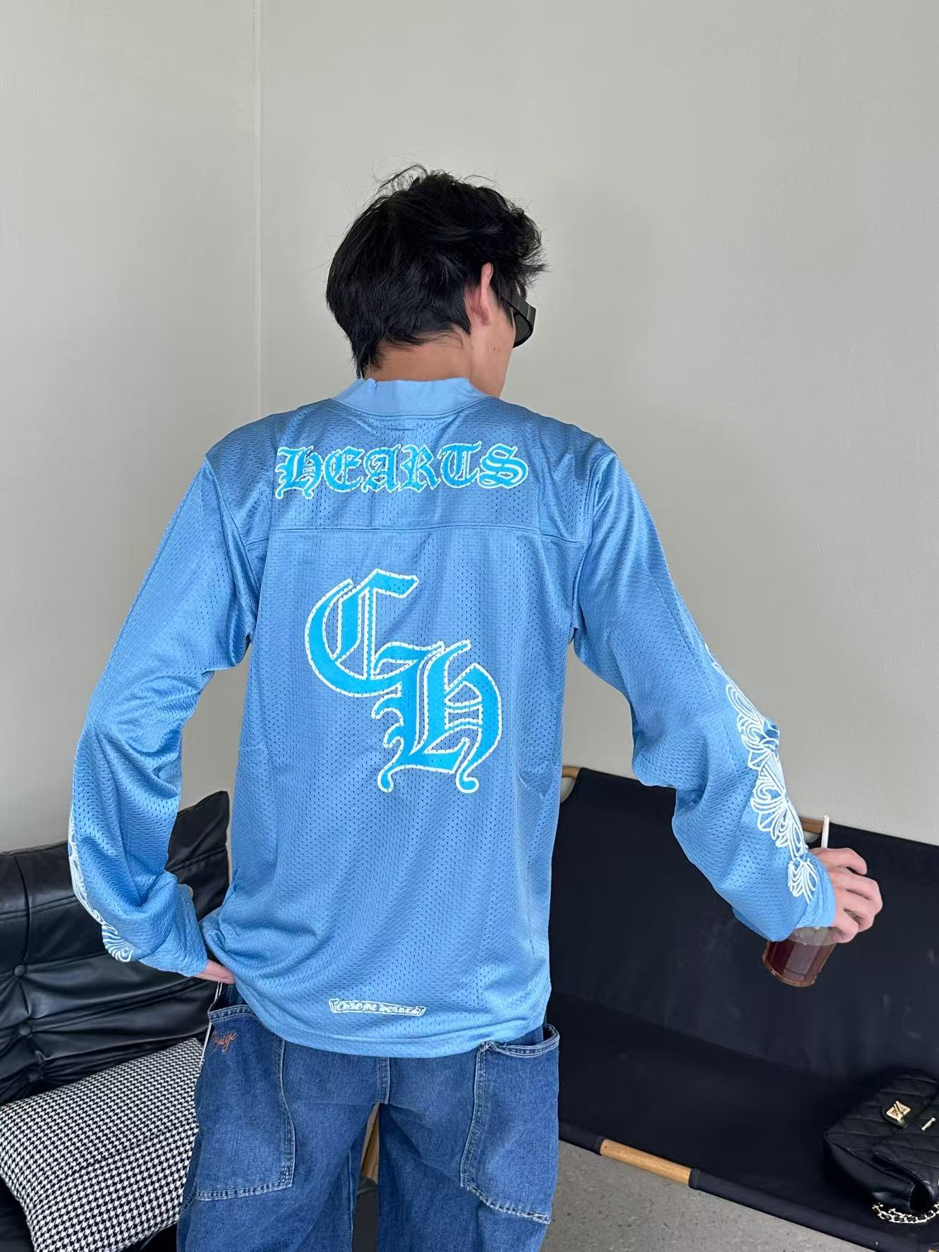 Chrome Hearts 克罗心 25FW 梵文网眼双层冰球服长袖T恤 上身效果#