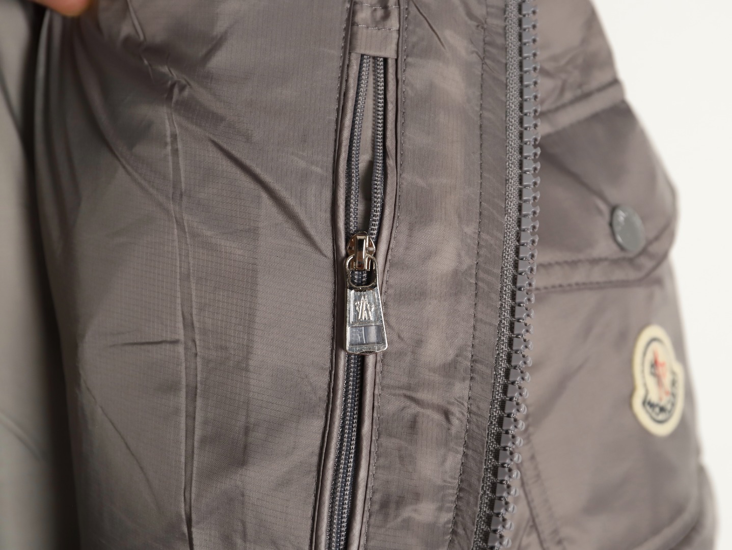 Moncler 蒙口 25SS Couyere maya系列哑光二代纯色羽绒服