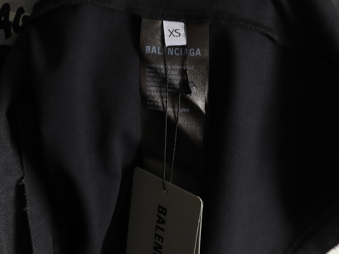Balenciaga 巴黎世家 26SS 新胶带印花长袖T恤
