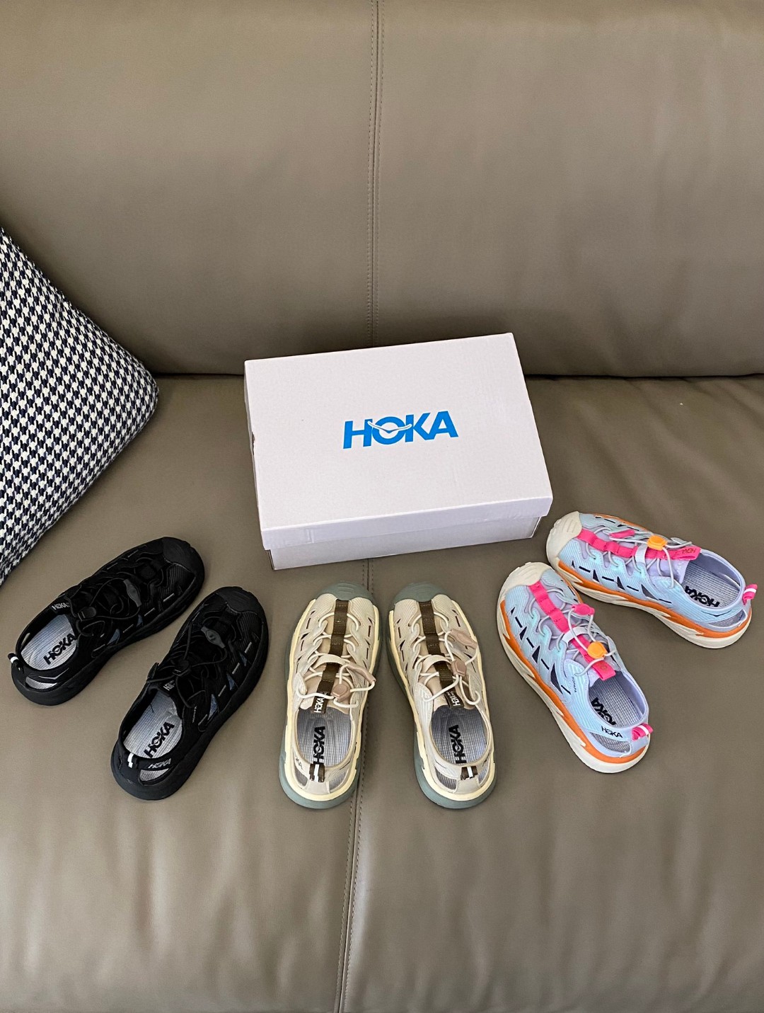 图片[8]-活动尺码：26-37 妈耶～也太可爱了吧～🤩🤩🤩 HOKA HOPARA包头镂空溯溪凉鞋，登山鞋底更贴合脚掌🦶🏻，日常出门或户外出行两不误👻呼吸镂空设计，夏天干爽又透气💨鞋底软软的～爆走无压-选品中心