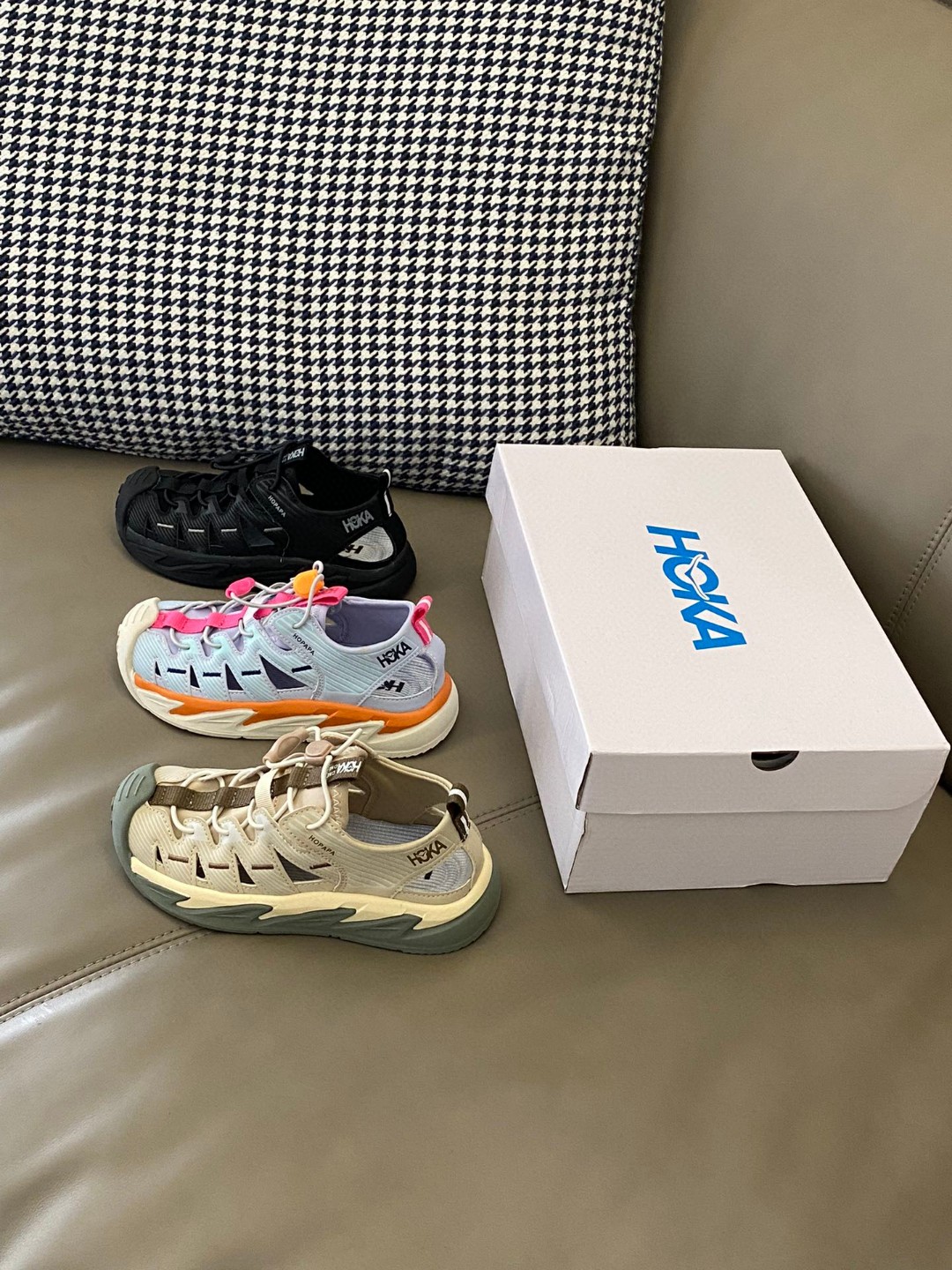 图片[6]-活动尺码：26-37 妈耶～也太可爱了吧～🤩🤩🤩 HOKA HOPARA包头镂空溯溪凉鞋，登山鞋底更贴合脚掌🦶🏻，日常出门或户外出行两不误👻呼吸镂空设计，夏天干爽又透气💨鞋底软软的～爆走无压-选品中心