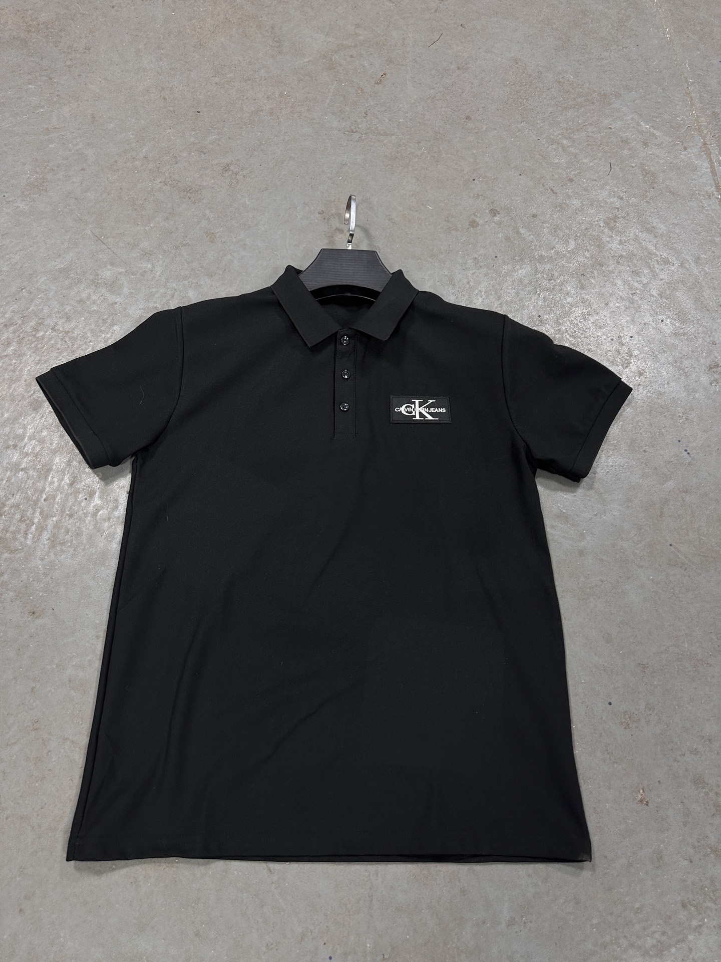 💰39 XJ-供货
供货发货 无过滤实拍  280克珠地棉 商务穿搭 首选polo 前面三个纽扣 双缝线车边 刺绣logo 顶级质量  实拍什么样 收到就是什么样！ M-5XL 