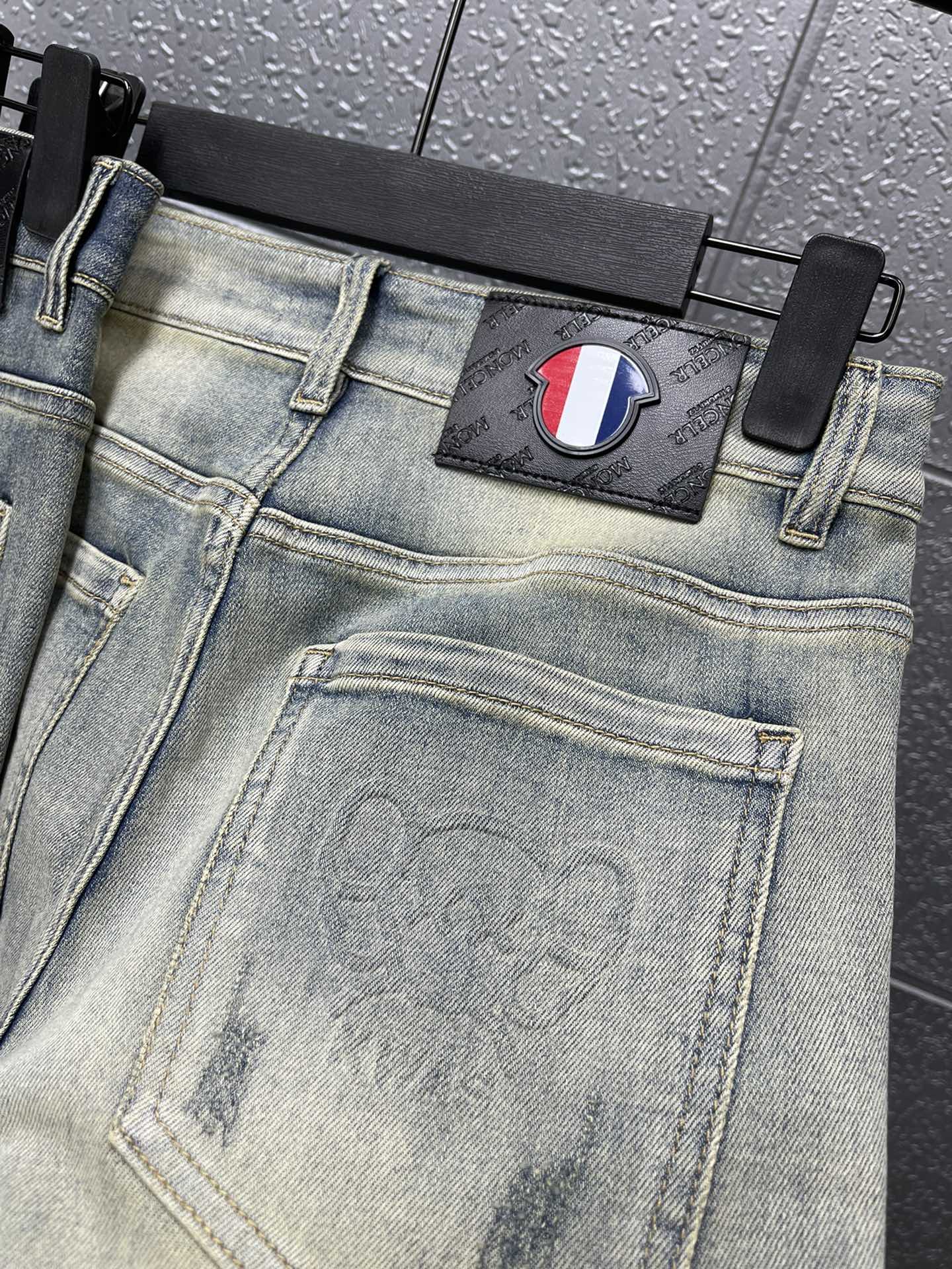 Moncler 2024 Spring Summer European Specialty Joint Leisure Jeans Overview - 图片 7