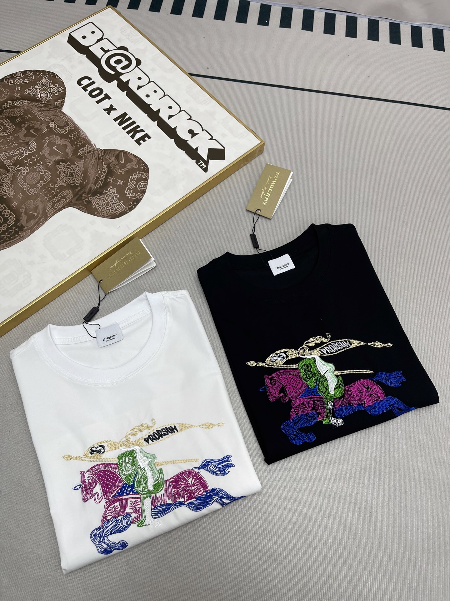 Burberry T-Shirt 08554