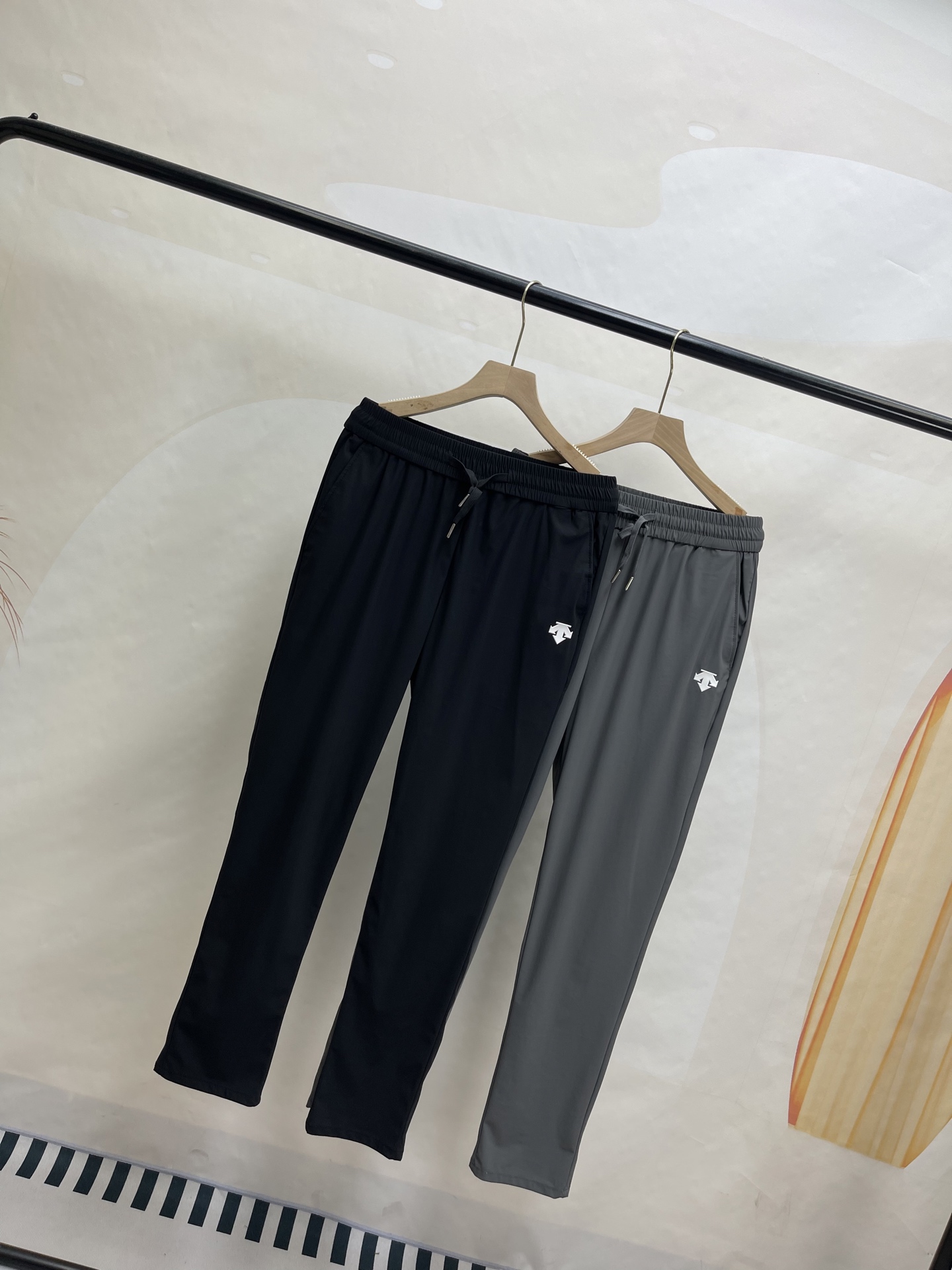 Alternative view of Pants 08541