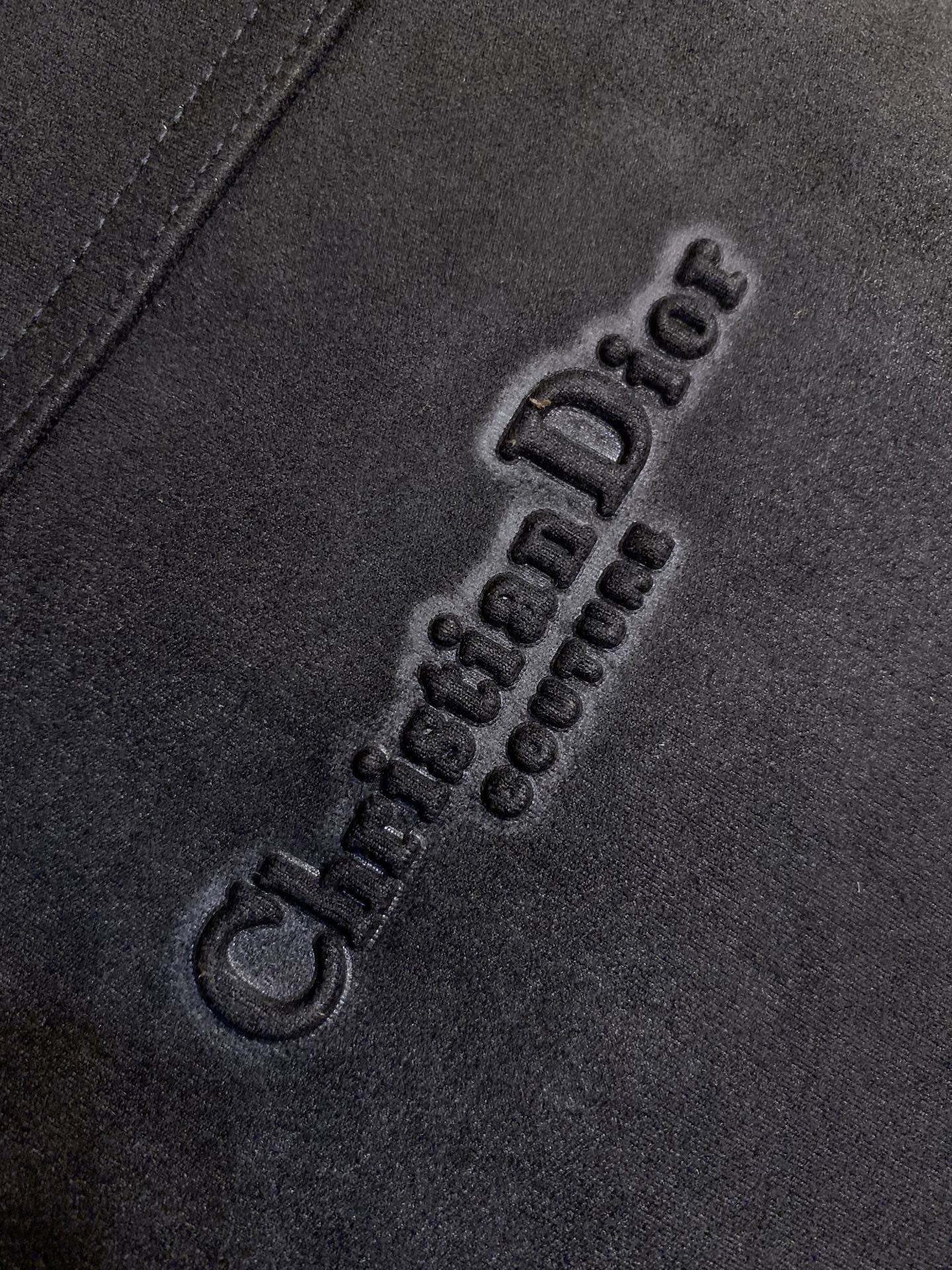 “Dior 25SS Men’s Velvet Leather Jacket: Classic Style with Novelty Charm” - 图片 6