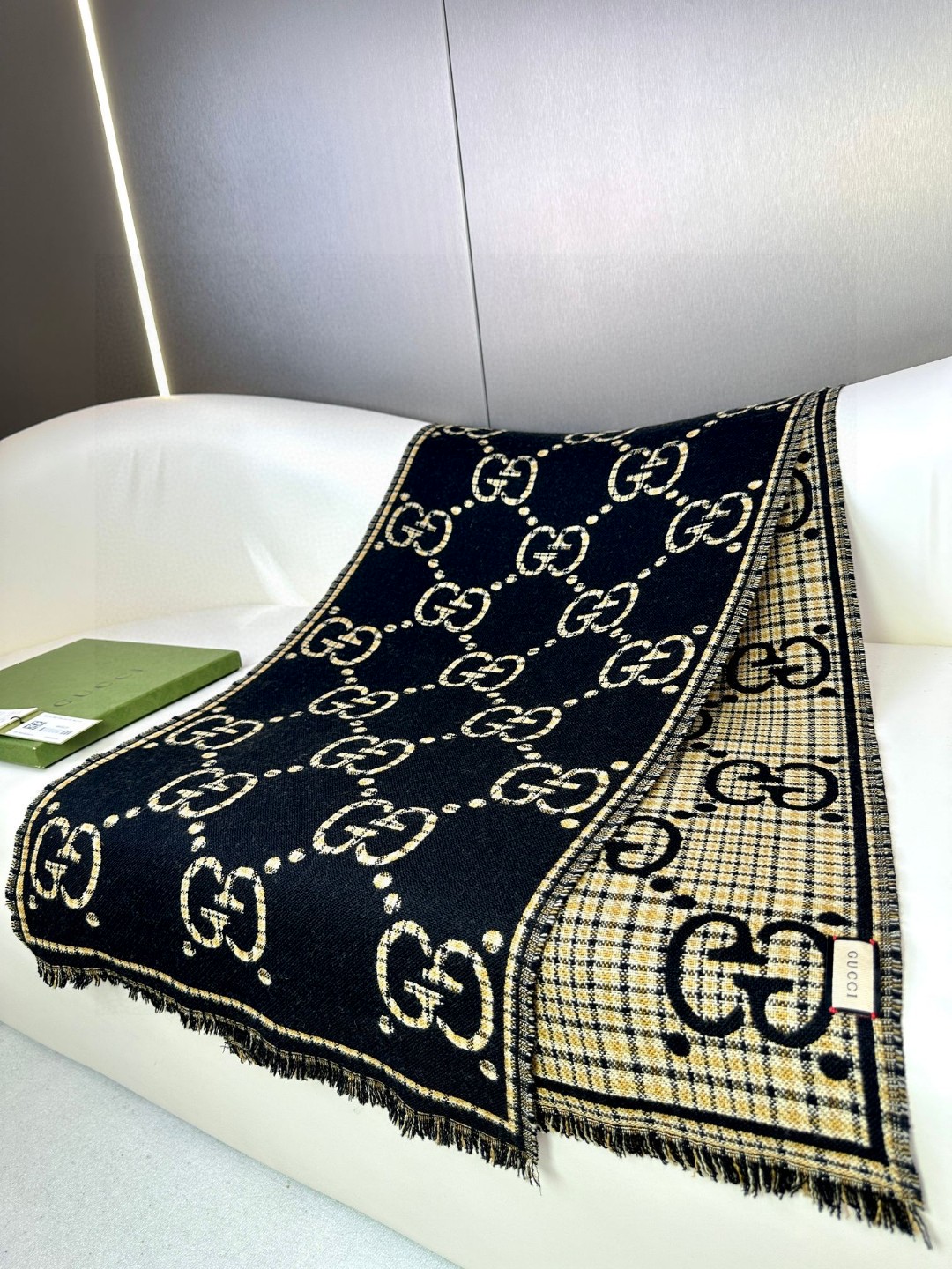 高版本！GG图案中的经典王‼️渠道原单正品♥️ 稀有的原标齐全！官网同款货号，配有流苏饰边的精致双面提花
