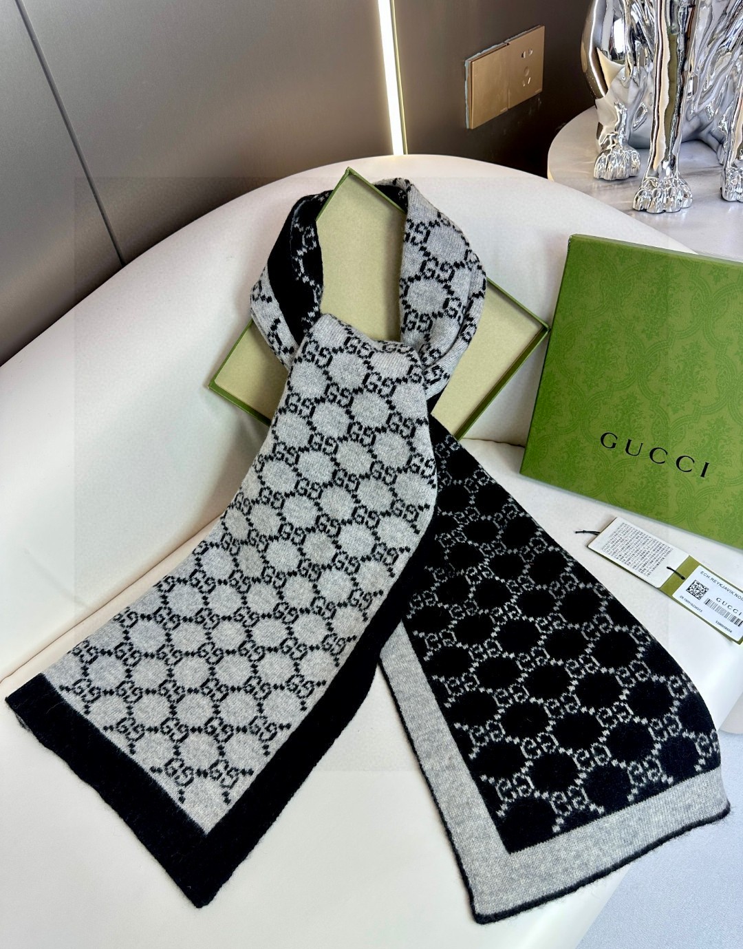 Gucci原单️重磅推荐️2023新款针织围巾男女同款️低调的奢侈感️极品柔美精英高手级别的时髦感围巾️