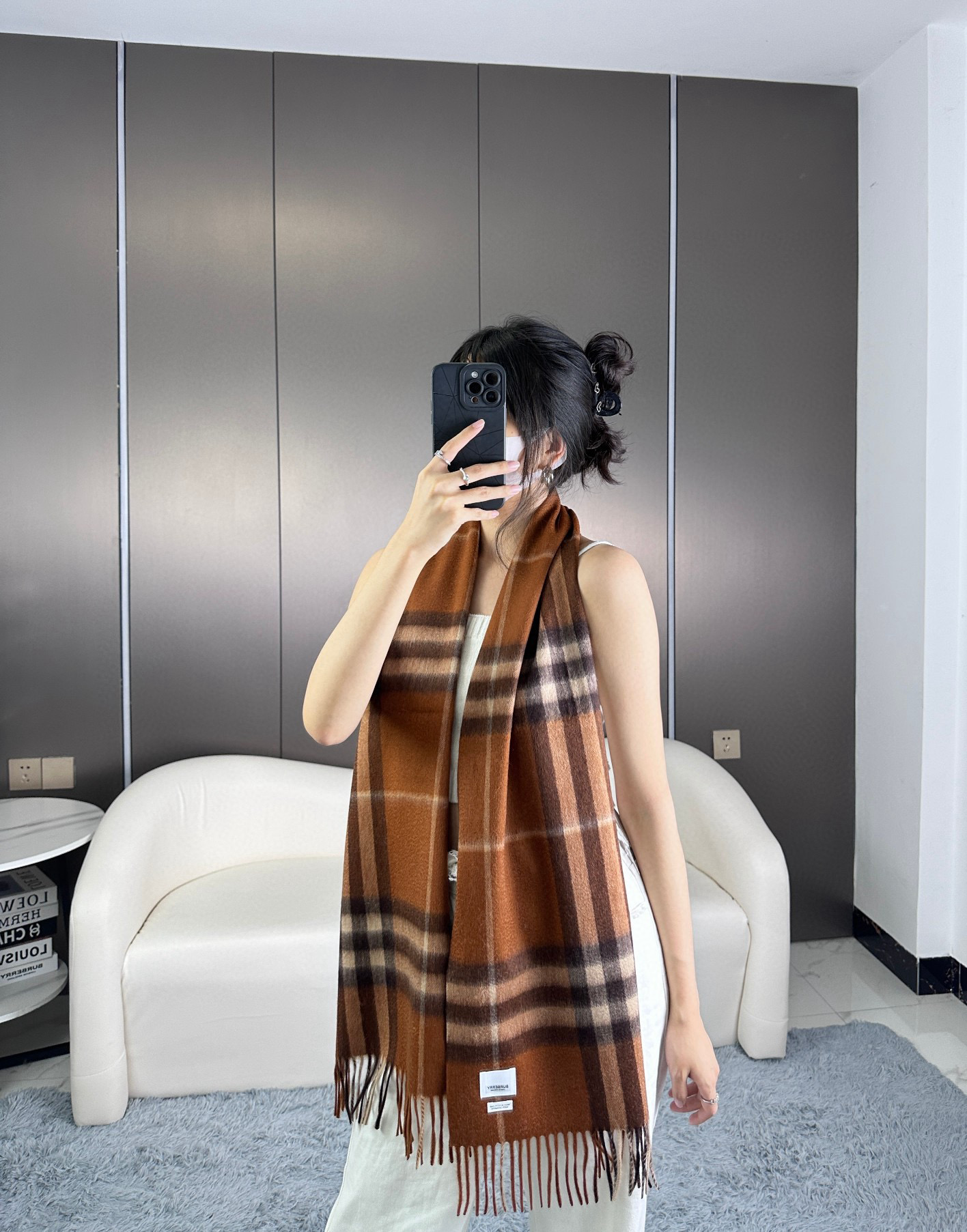 2025年王牌口碑burberry深度水波纹经典羊绒格子围巾‼️专柜最新品相，目前专柜都换上了新标👍经典