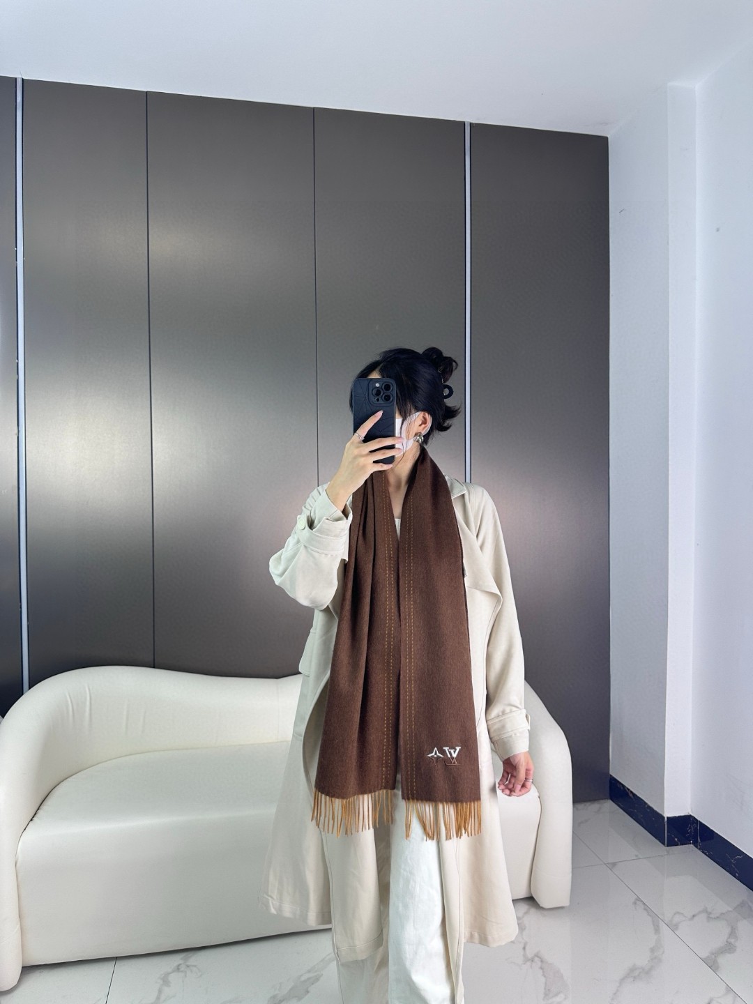 怒赞自留，难得的高端女款‼️家属福利‼️LV非常正的男女围巾~面料大爱，非常柔软细腻舒服，‼️大气简约，