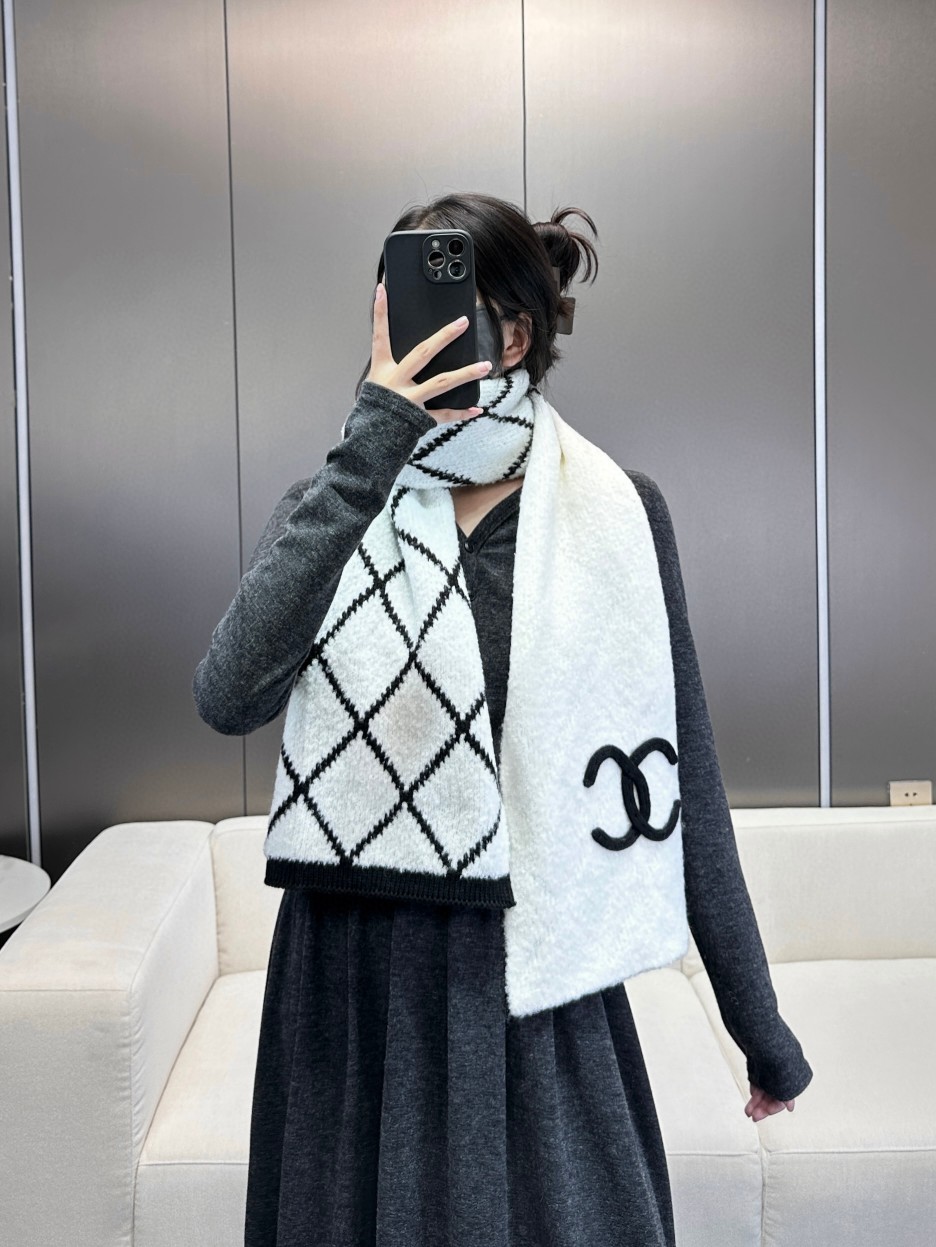 香奈儿爆款到货加厚针织款怒赞推荐️高端款香家ZG同步在售这个价格真的无敌超值!亲妈价格回馈买到绝对值️双