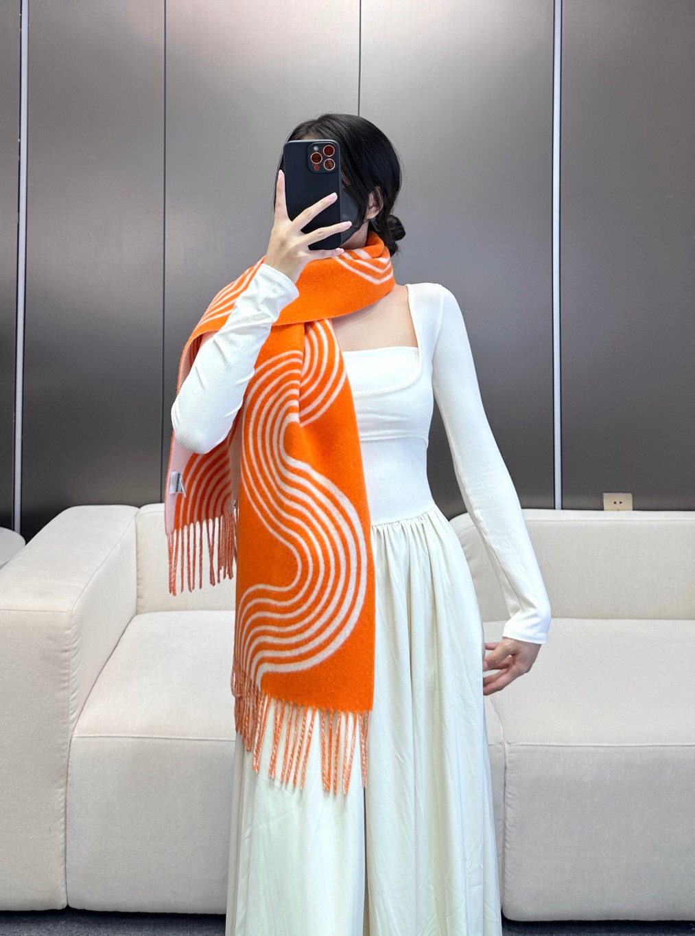 NO:182722,The young lady's show pictures of the high-version scarf, the high-version scarf19860909小姐姐秀图高版本围巾,高版本围巾,scarf