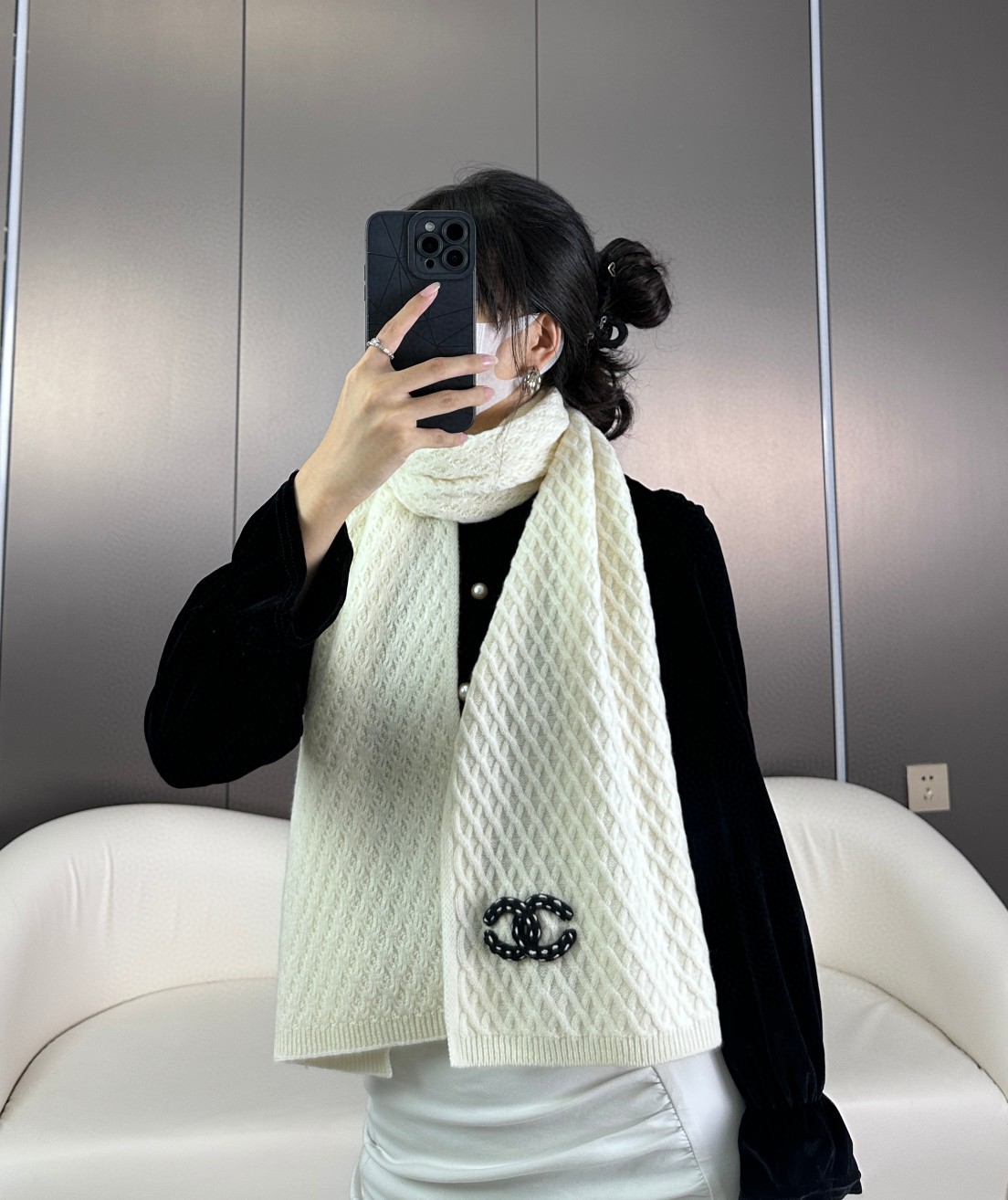 🆕 🛒𝐍𝐄𝐖 · 𝟐𝟎𝟐𝟑/香奈儿新品!独家高品质!香奶奶家顶配款!菱形格logo围巾 选用高捻度羊毛纱线,紧密扎实 🆕 🛒𝐍𝐄𝐖 · 𝟐𝟎𝟐𝟑/香奈儿新品!独家高品质!香奶奶家顶配款!菱形格logo围巾 选用高捻度羊毛纱线,紧密扎实