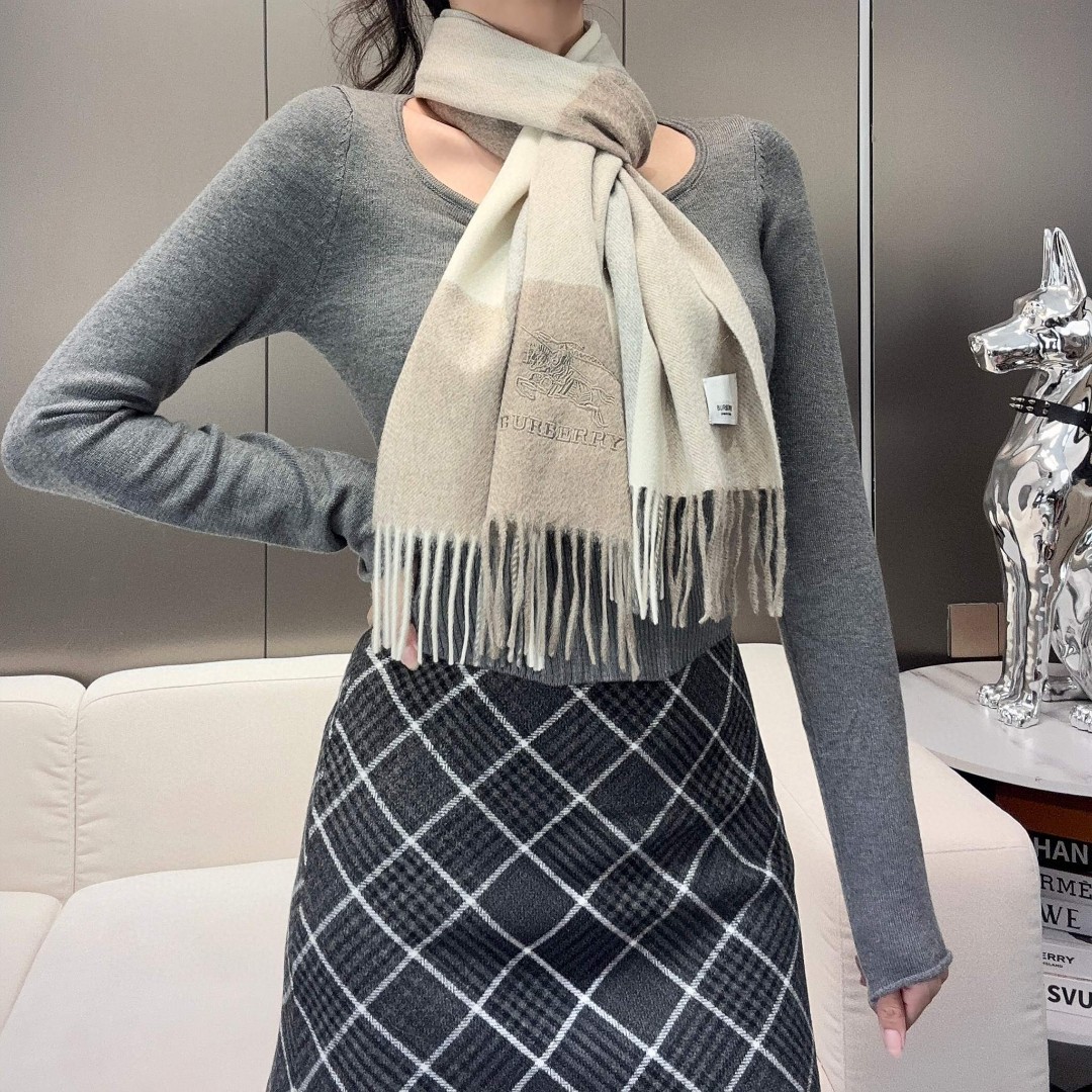 Burberry Cashmere Scarf for Men and Women, Classic Check Design, 30x170cm 3 a1733582272222 0821