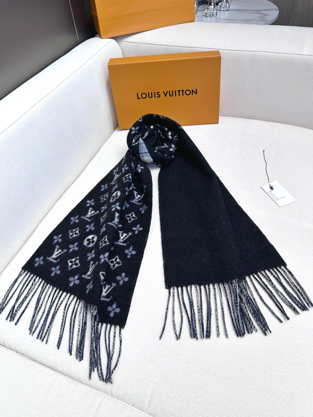 Louis Vuitton Inspired Cashmere Scarf - Designer Style, Ultra-Soft, 32x200 cm 7 a1733584306295 4452