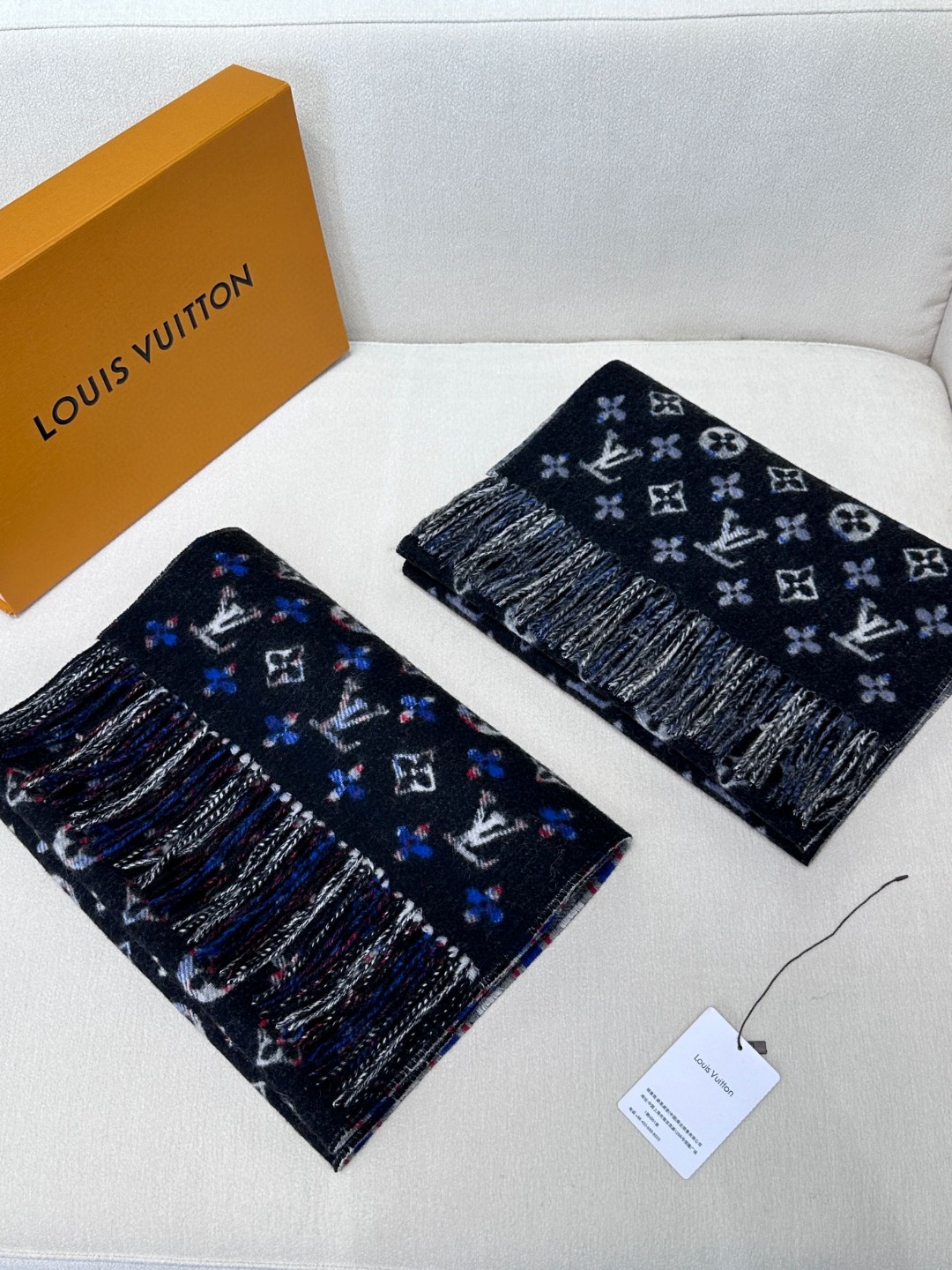 Louis Vuitton Inspired Cashmere Scarf - Designer Style, Ultra-Soft, 32x200 cm 10 a1733584307515 1510