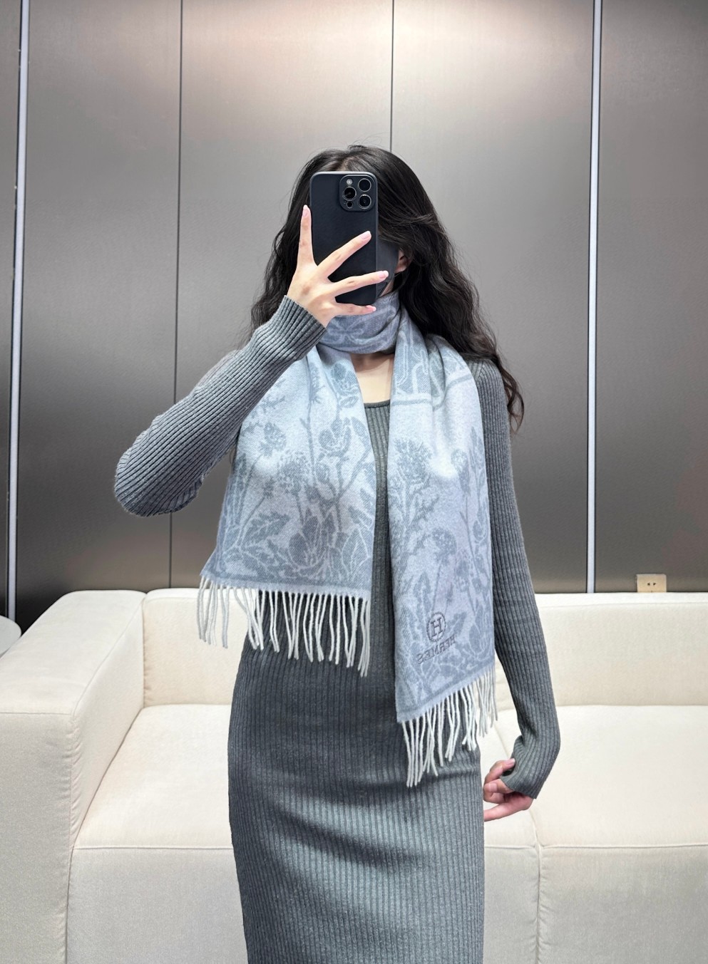 Elegant Wool Scarf - Unisex Classic Design, Soft and Warm, 30 x 180 cm 3 a1733670204343 3121