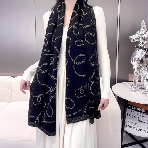 Celine Gouden Draad Sjaal van Kasjmier - Luxe en Stijl voor Elke Gelegenheid 1 Celine Gouden Draad Sjaal van Kasjmier - Luxe en Stijl voor Elke Gelegenheid