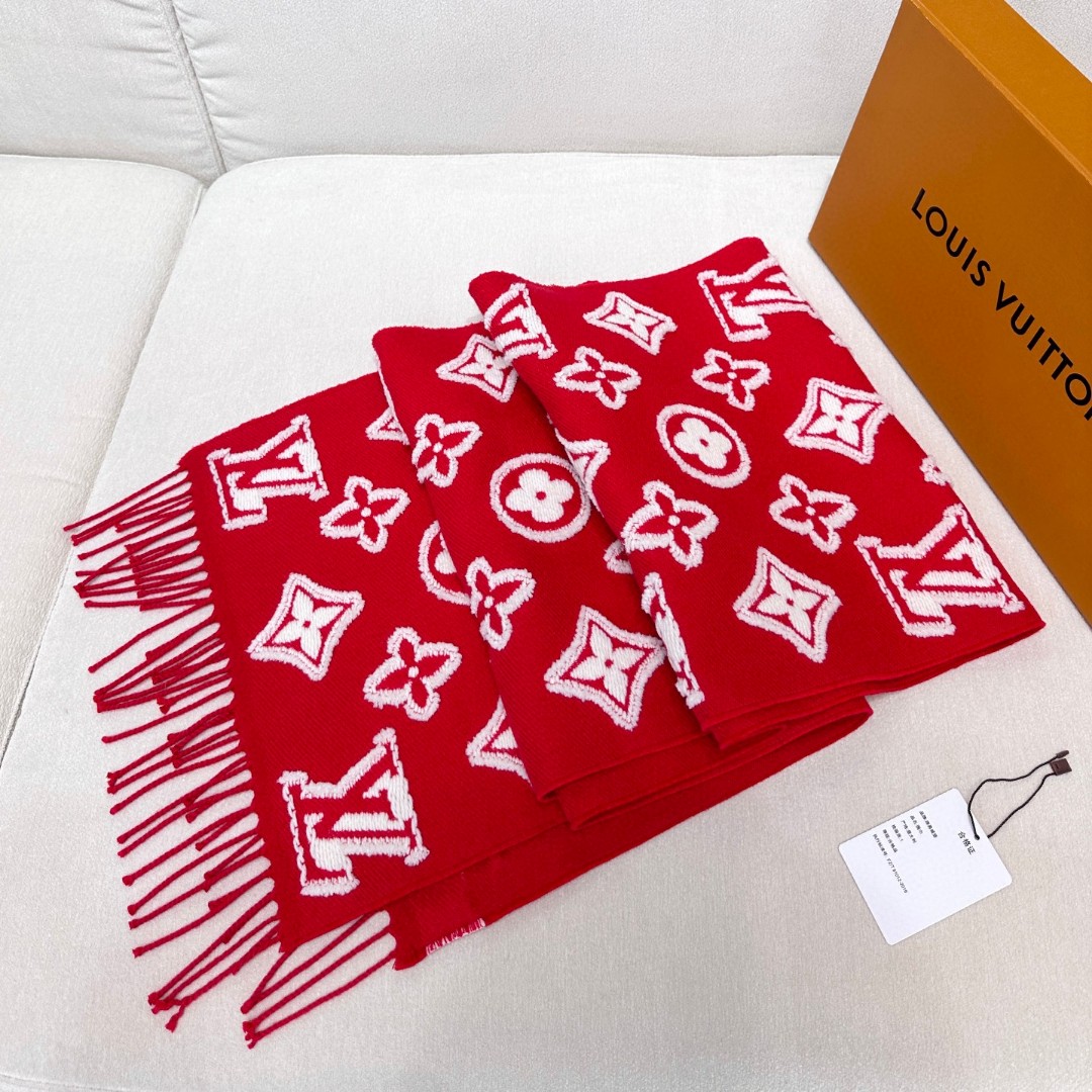 2025年最新爆款到啦！有正品打样！百分之99还原正品！LV 3D 围巾为柔软毛绒混纺织入 Monogr