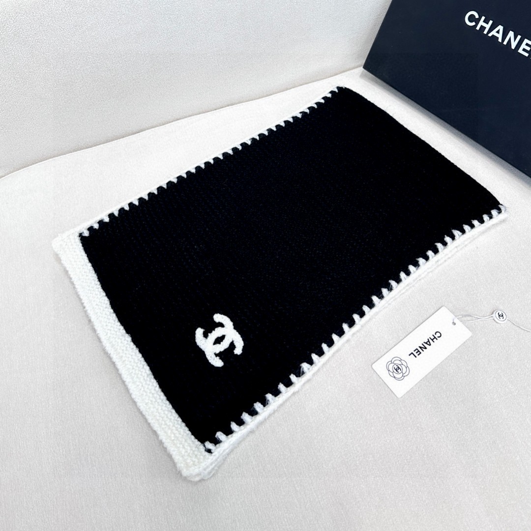 香奈专柜新款【小香】💖💖美翻了 ，御用殿堂级极品‼️新款专柜在售 进口纯羊绒时尚绣花针织毛线围巾披肩❗美