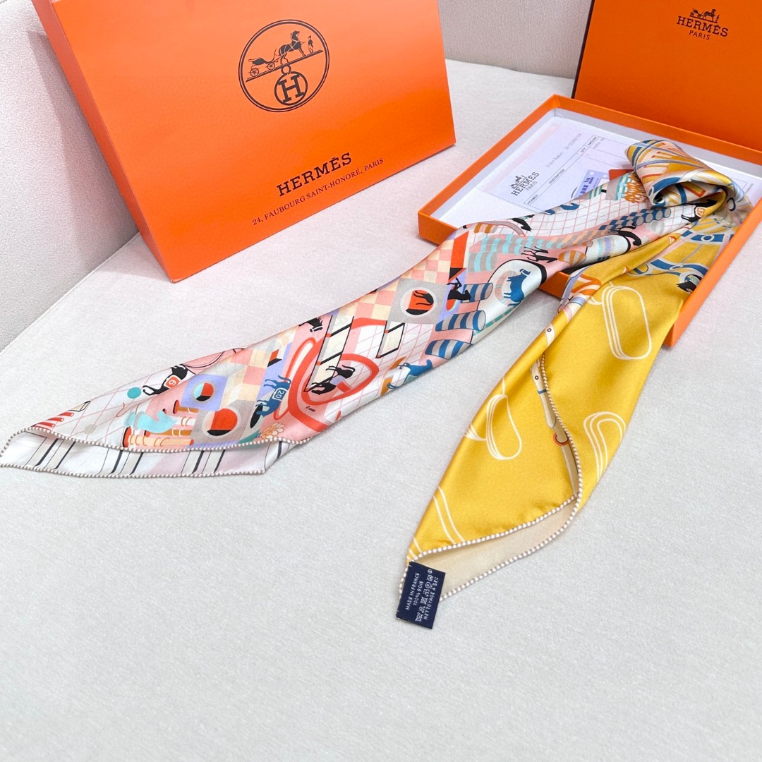   爱马仕跑马俱乐部-90丝巾早春新款
Hermes Horse Club |爱马仕跑马俱乐部
本款丝巾