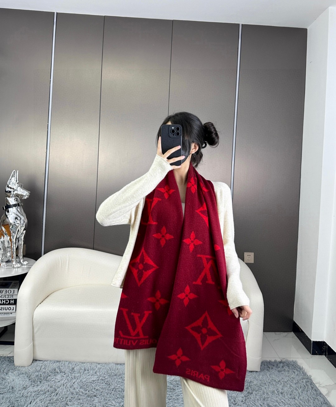  爆款上新 ！2024年最新情侣款👍👍LV 独家牛货🐂  奢华尽在尺寸之间，高端品质‼️具有超高羊绒品质