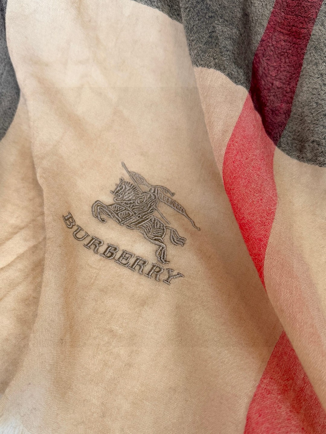  上新！2023年巴宝莉正装系列货 专供旗舰店的viP 💍💍💍顶级苏格兰进口山羊绒  🎆无比的高贵优雅 