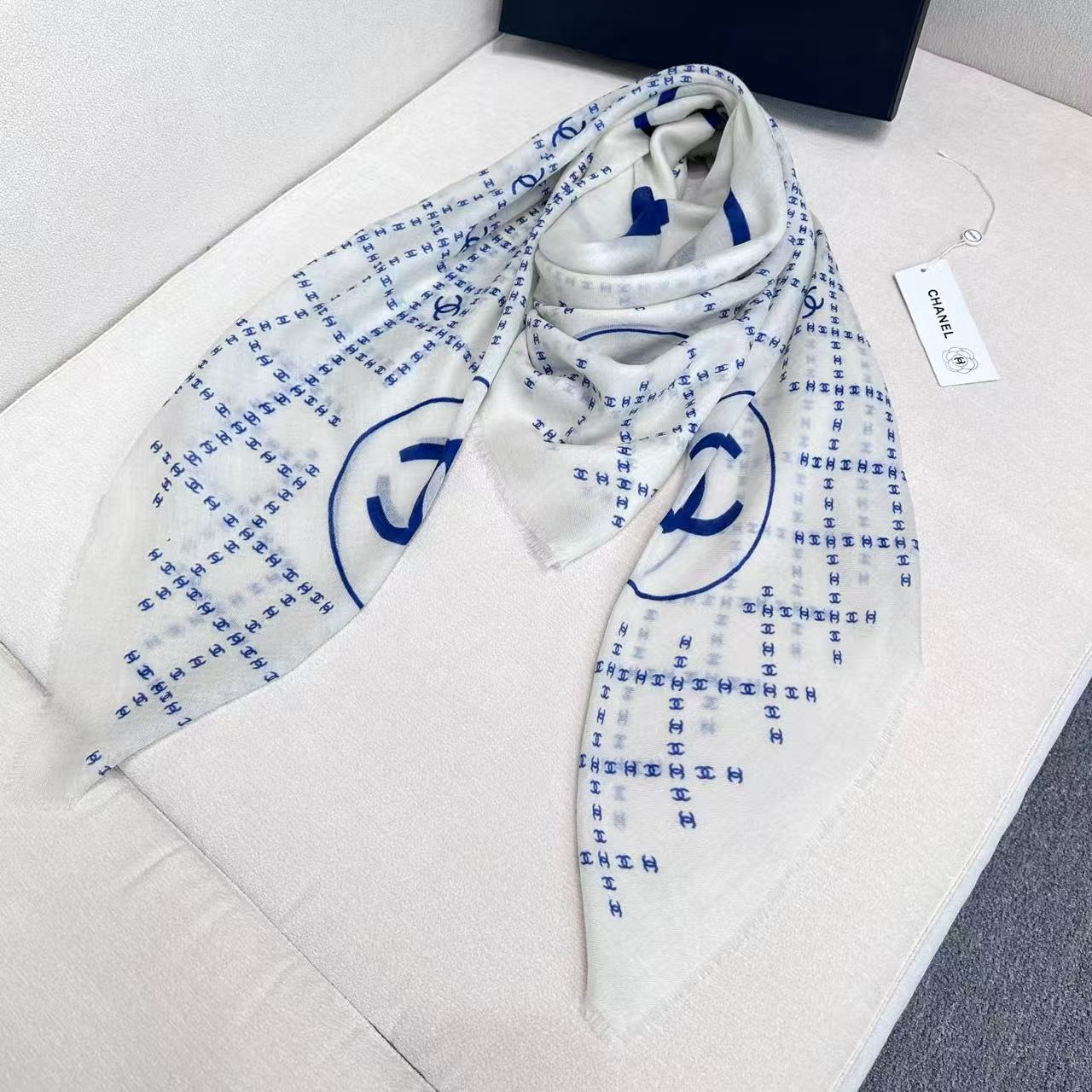   高品质  CHANE香奶奶 系列专柜最新同步！本系列经过专柜品质染色，首道工序清洗后直接加工，保持了