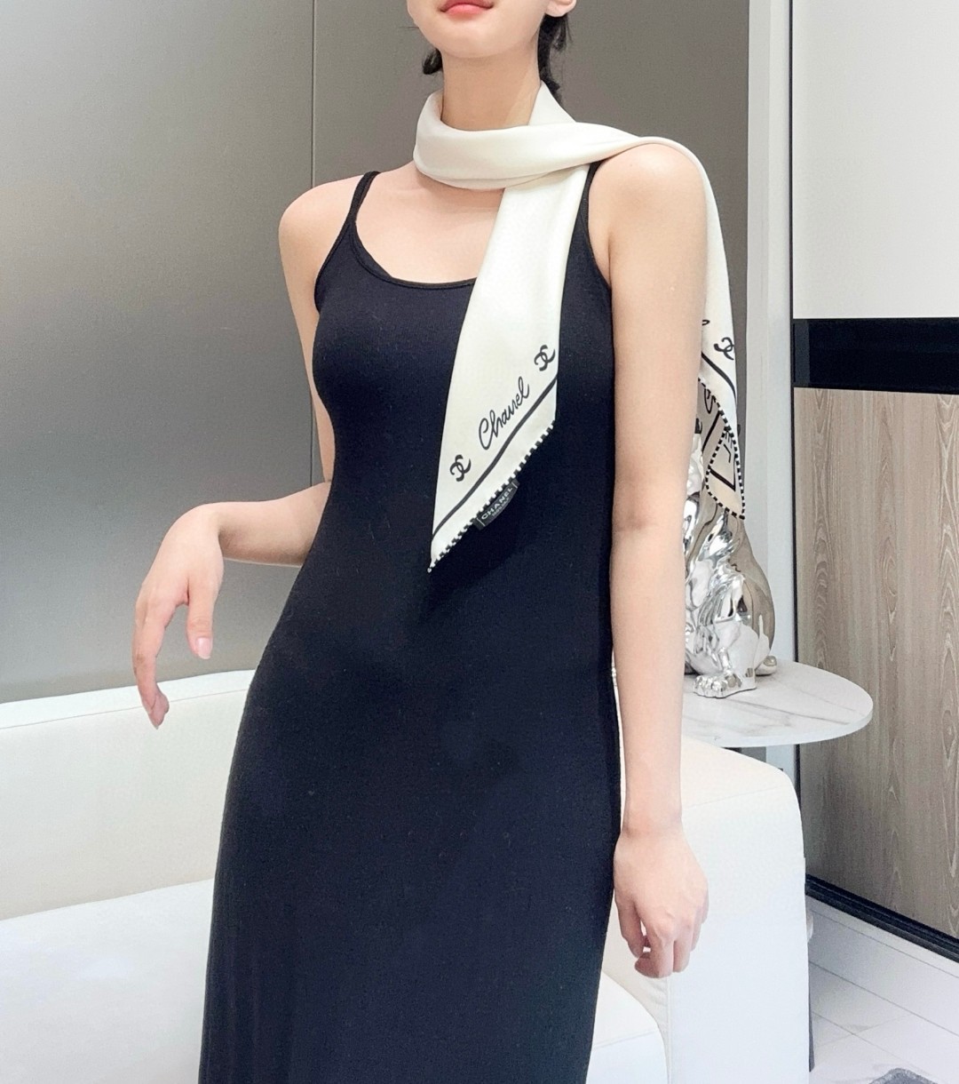 โ๐๐๐๐๐โข ๐๐๊ซ๊ซ๊ชใๅคง็ๆฌพ-ใ
Size๏ผ90.x90cm 100%ๆ็บน็ไธ
็ฒพ่ด้ๆๅทฅๅท