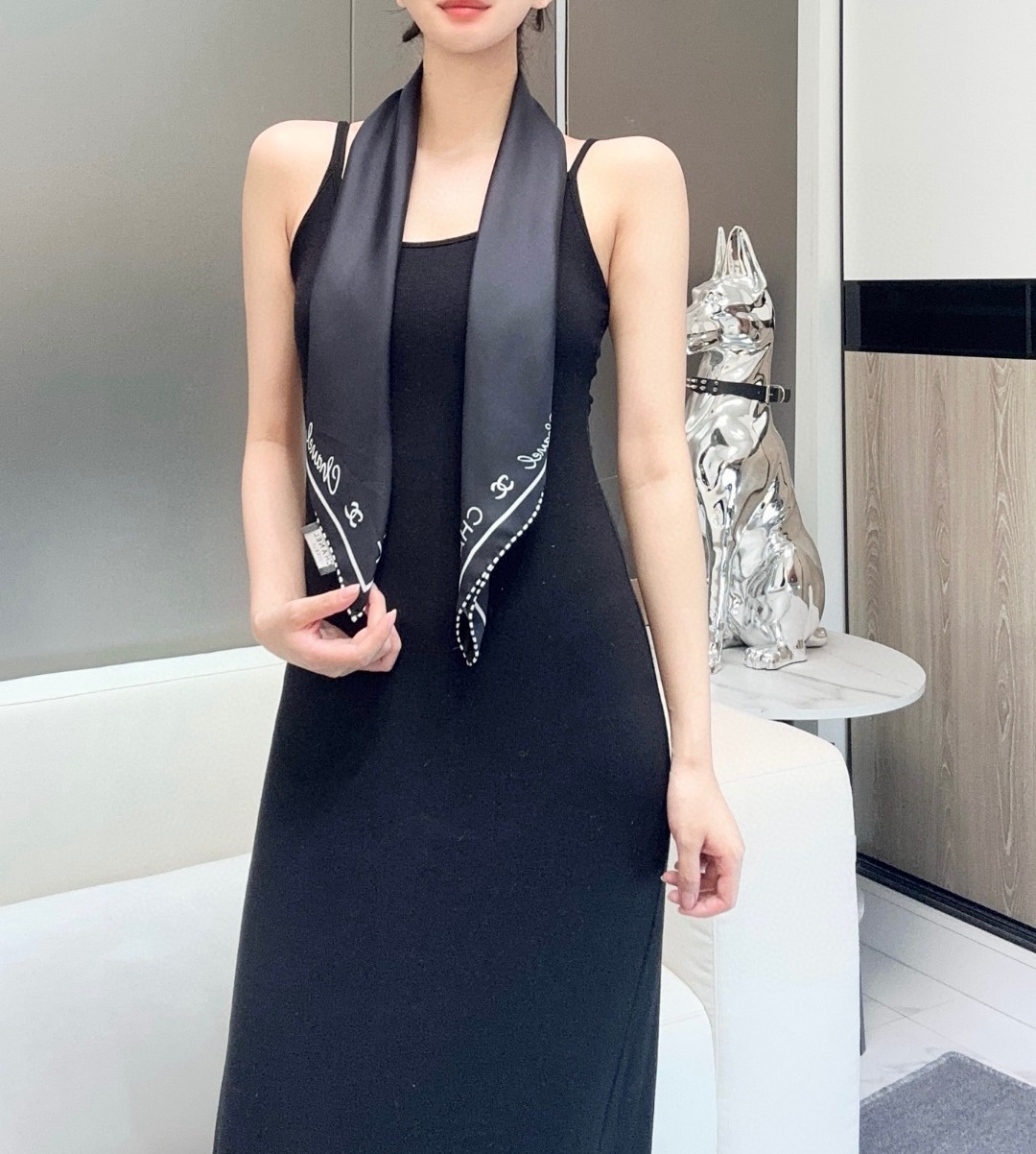 โ๐๐๐๐๐โข ๐๐๊ซ๊ซ๊ชใๅคง็ๆฌพ-ใ
Size๏ผ90.x90cm 100%ๆ็บน็ไธ
็ฒพ่ด้ๆๅทฅๅท
