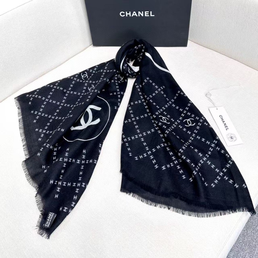   高品质  CHANE香奶奶 系列专柜最新同步！本系列经过专柜品质染色，首道工序清洗后直接加工，保持了