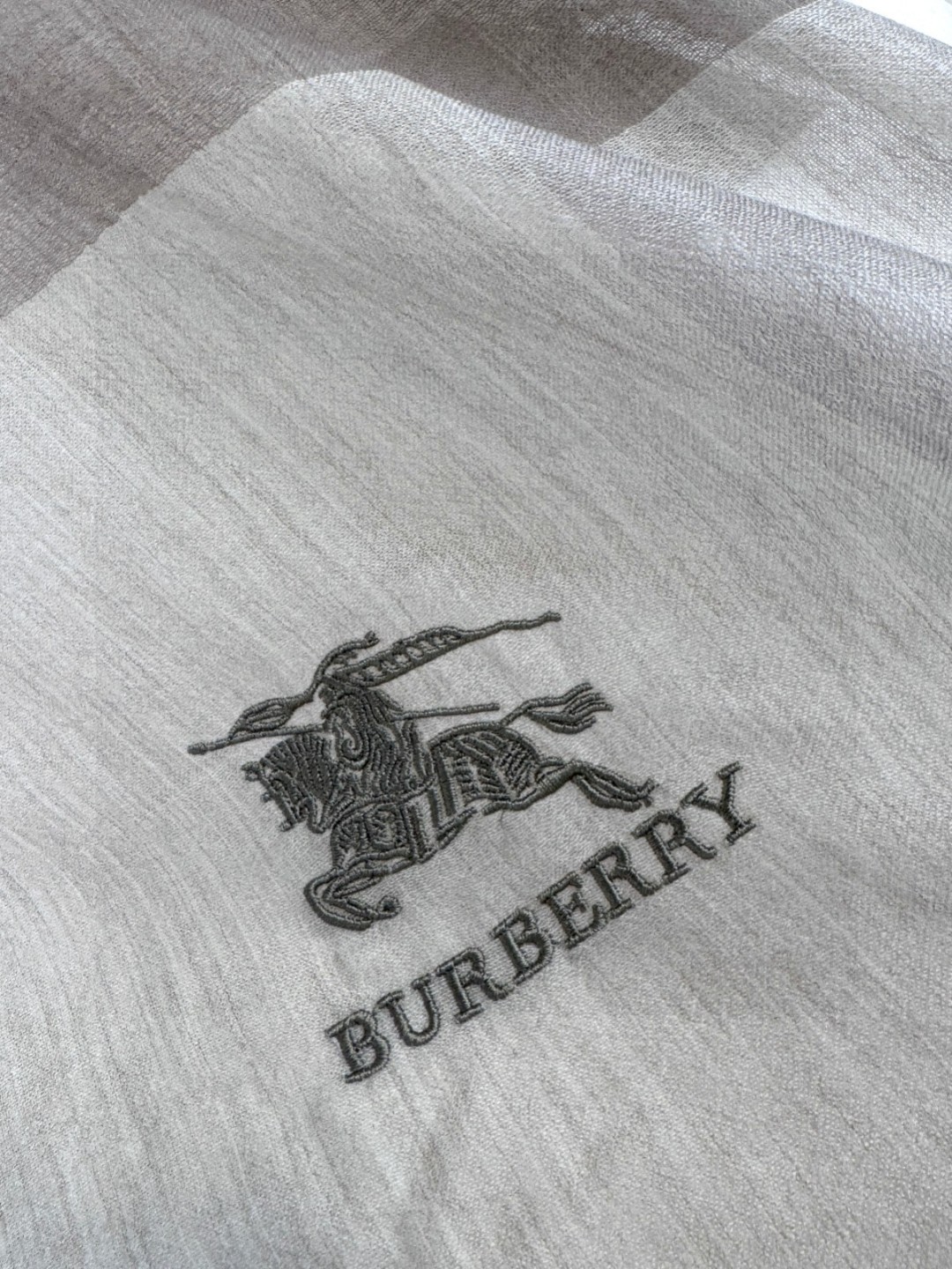 上新！2023年巴宝莉正装系列货 专供旗舰店的viP 💍💍💍顶级苏格兰进口山羊绒  🎆无比的高贵优雅 知