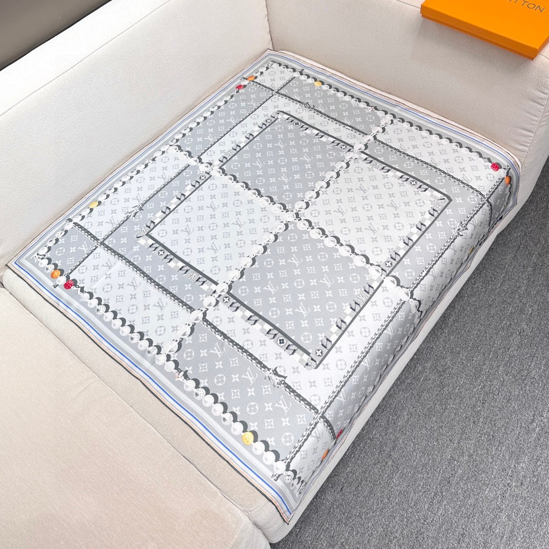 DANDY MONOGRAM 桑蚕丝方巾【18mm顶级真丝双面同色丝巾】Dandy Monogram 桑