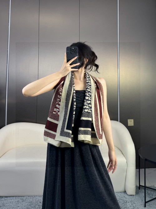Dior Oblique 140 Double-Sided Square Scarf in Silk and Wool Blend 1 Dior Oblique 140 Double-Sided Square Scarf in Silk and Wool Blend
