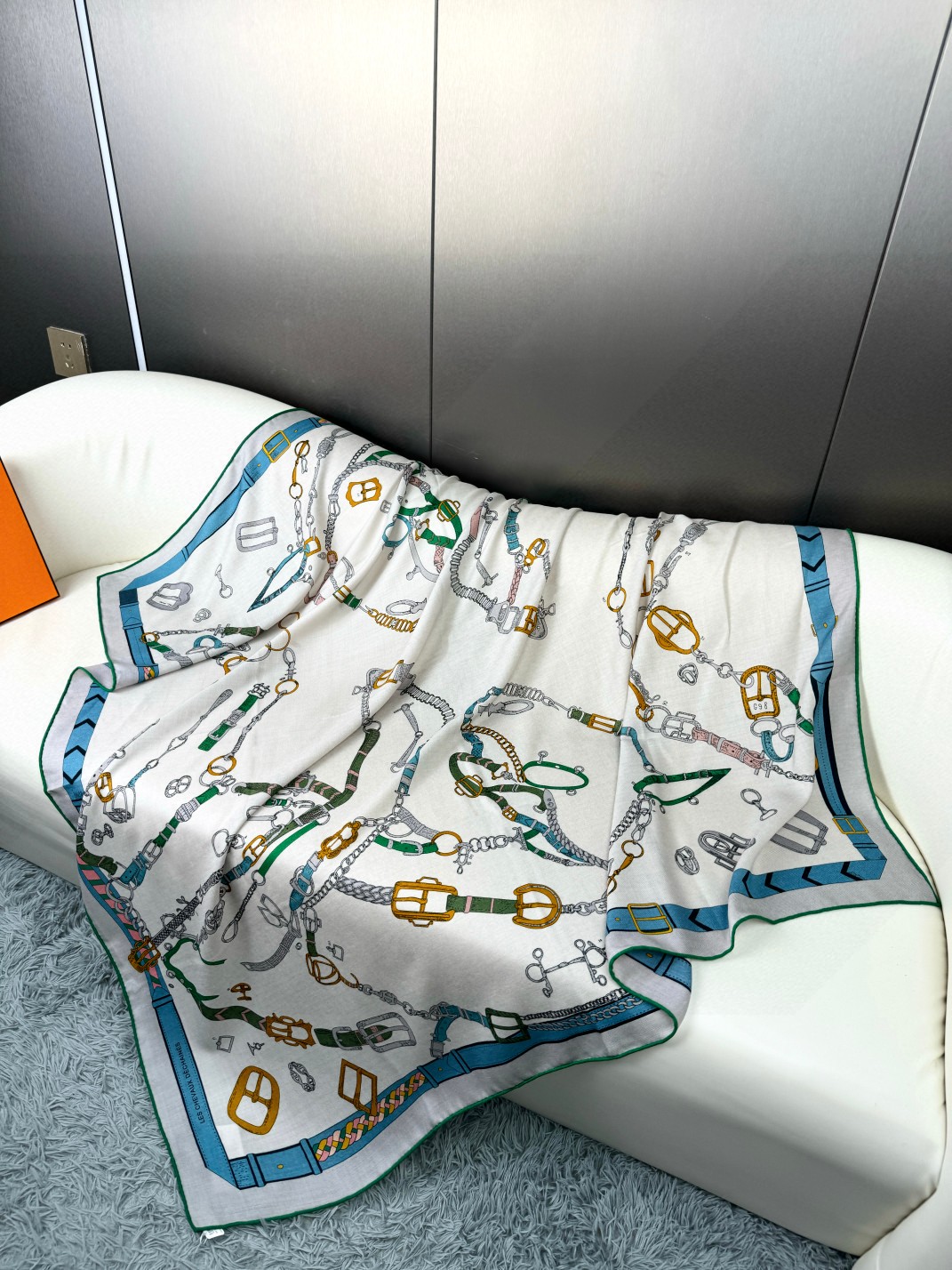  2025年专柜同步 最新款Hermes【双面同色】【跃动的马儿 140】‼️顶级丝羊绒工艺超值‼️爱马