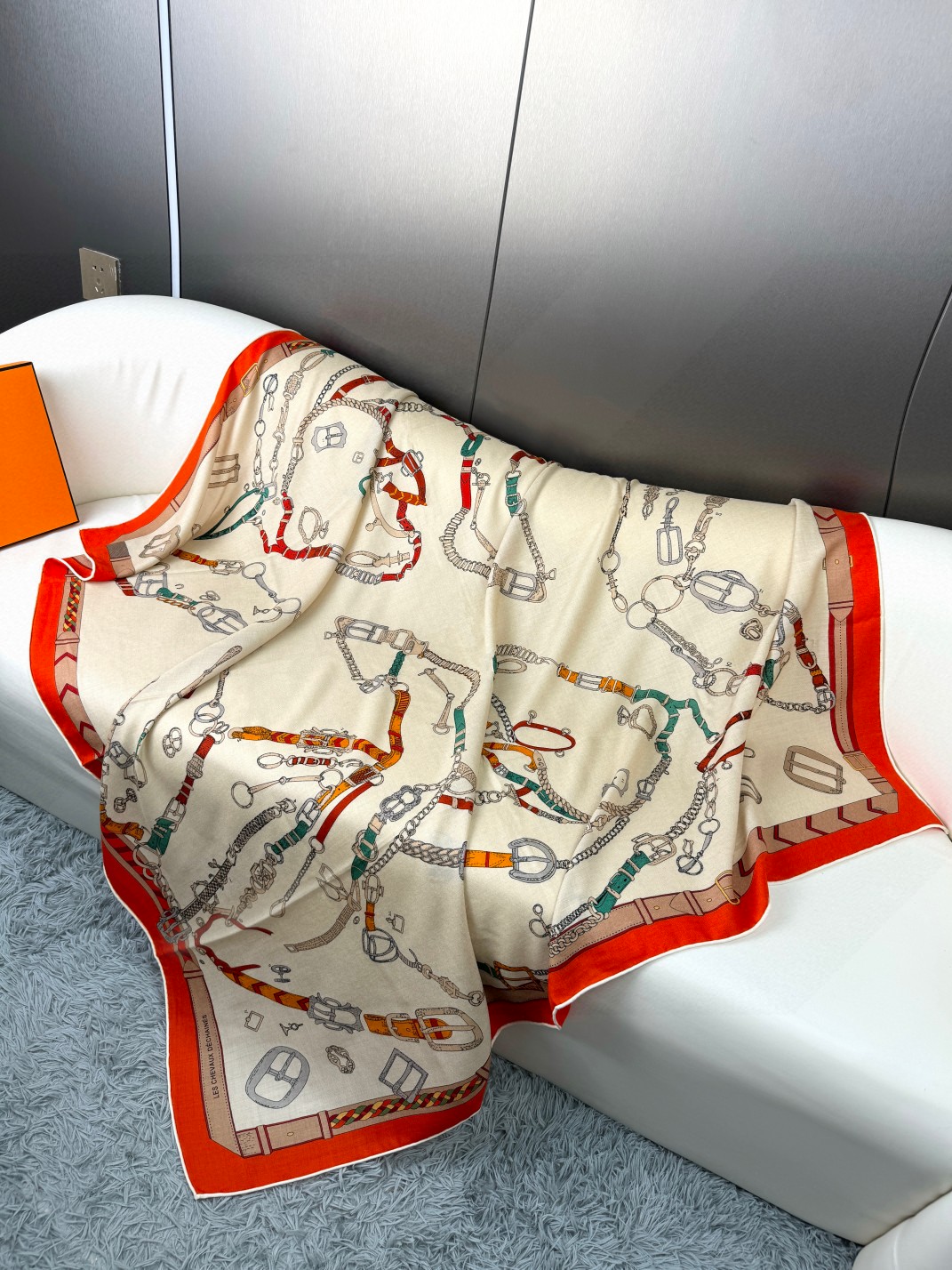   2025年专柜同步 最新款Hermes【双面同色】【跃动的马儿 140】‼️顶级丝羊绒工艺超值‼️爱