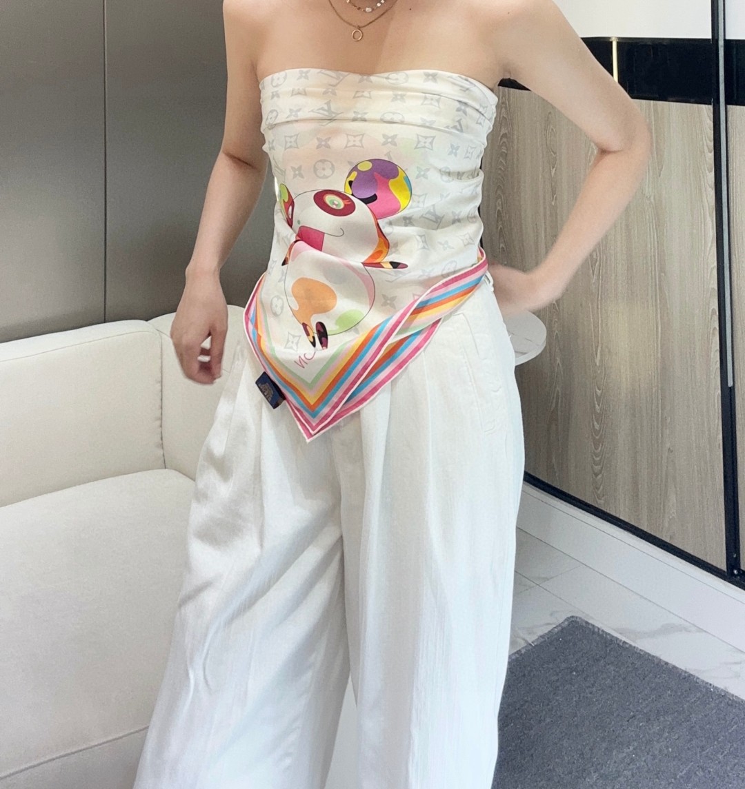 LV x TM SUPERFLAT 90 方巾【18mm顶级真丝双面同色丝巾】桑蚕丝方巾出自路易威登 x