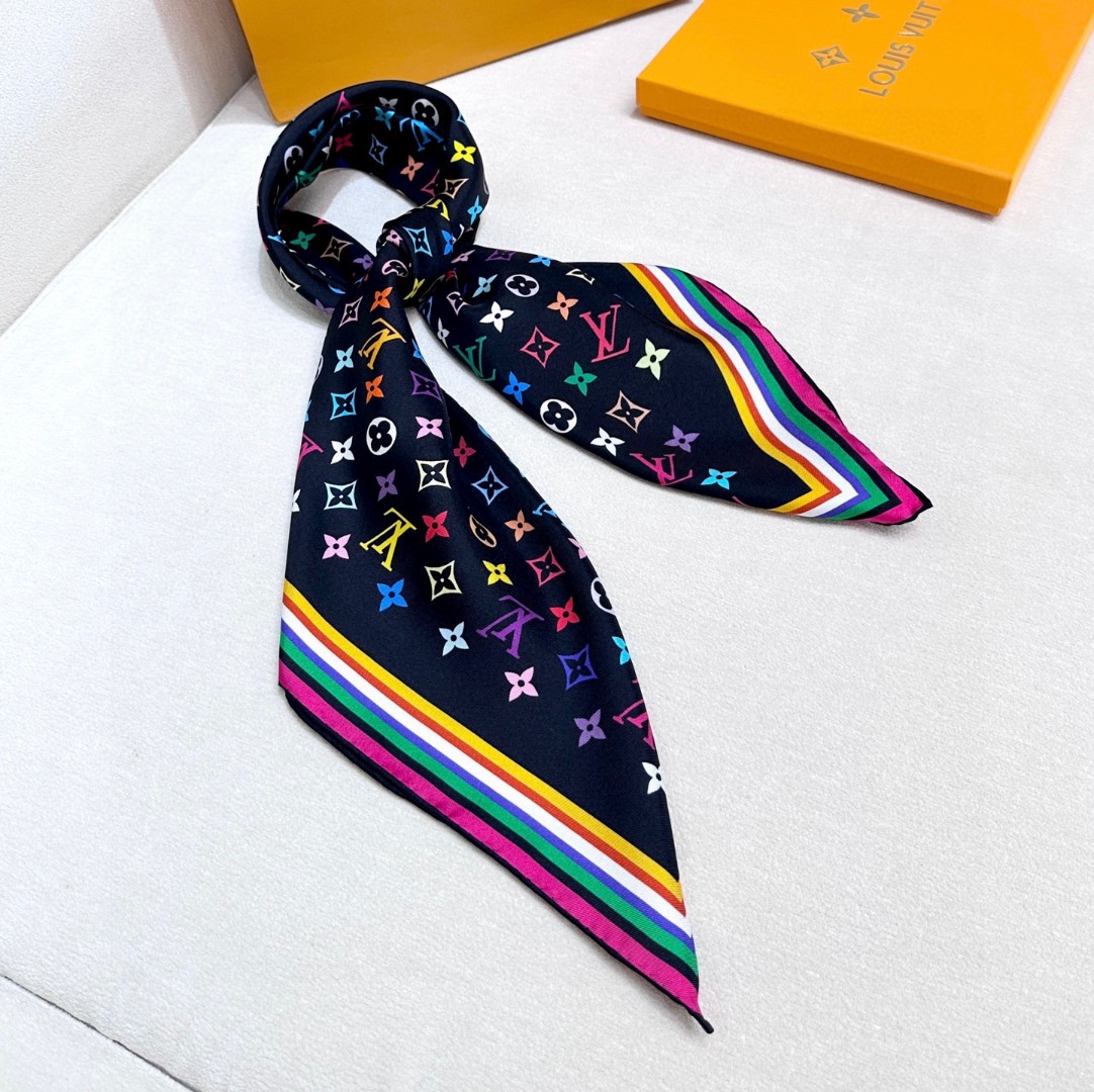 16姆米单面  18姆米双面      LV x TM 90 方巾
【18mm顶级真丝双面同色丝巾】
L