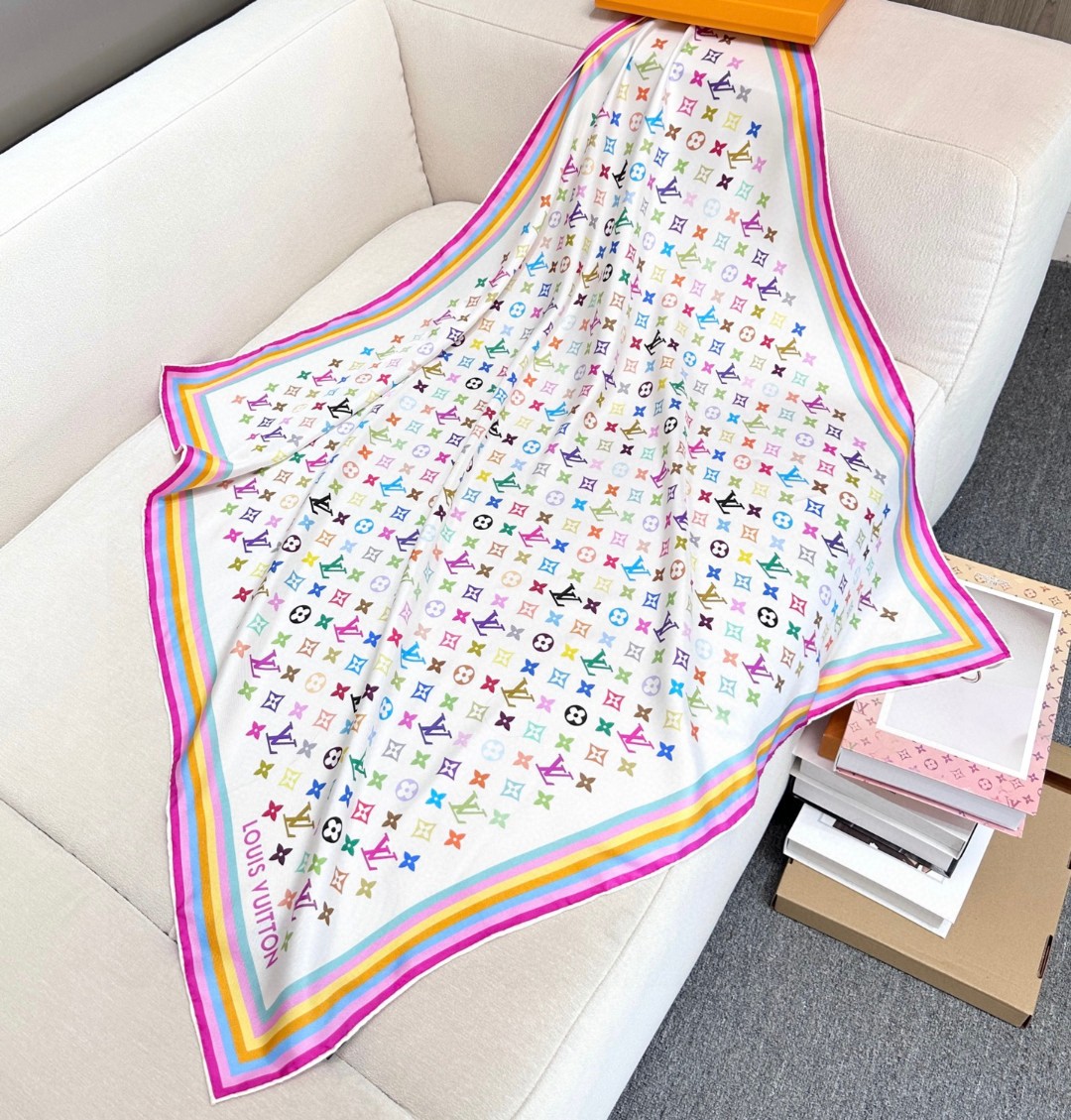 18姆米双面 LV x TM 90 方巾【18mm顶级真丝双面同色丝巾】LV x TM Monogram