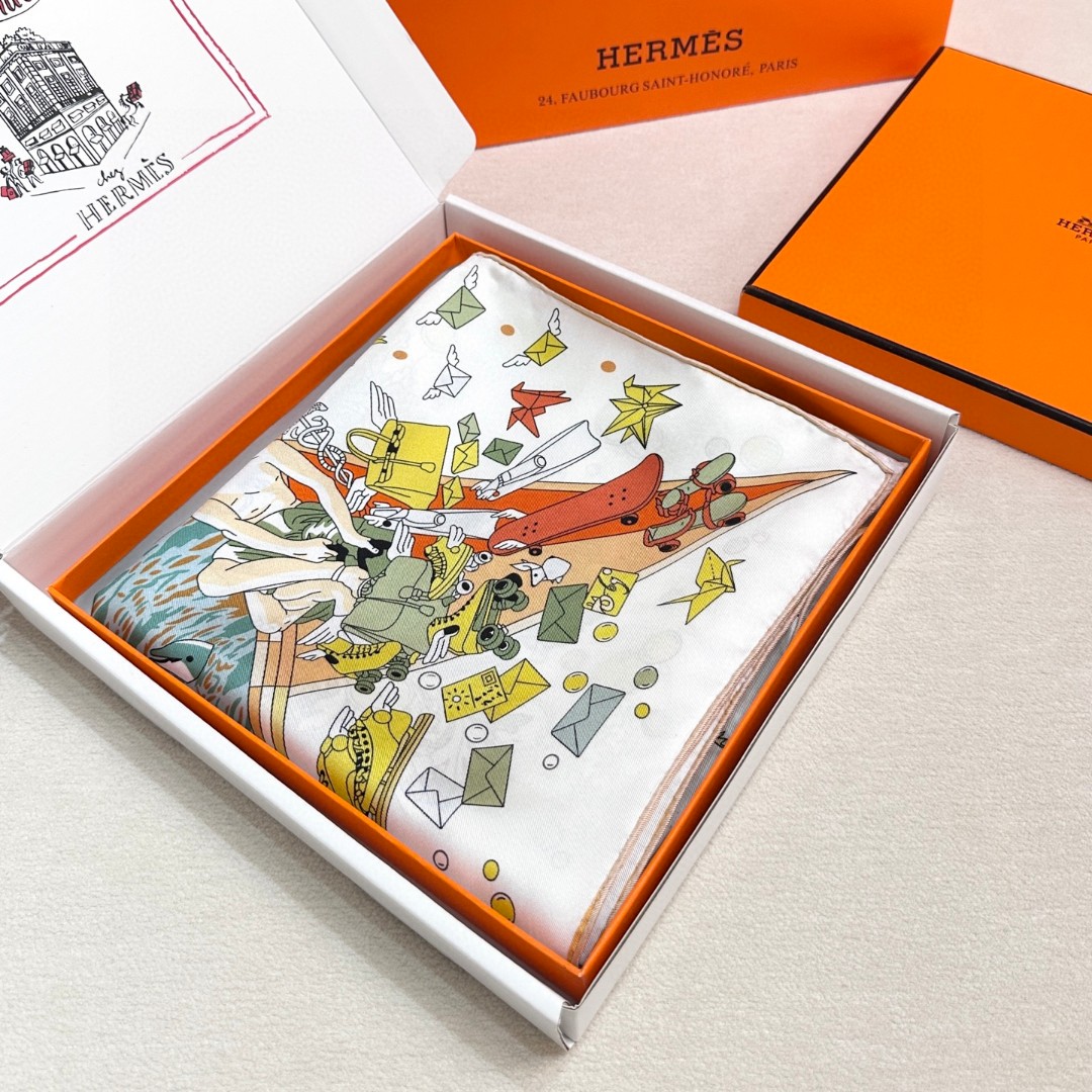 。“爱马仕旗舰”90方巾手工卷边斜纹真丝方巾（100%桑蚕丝）。这款爱马仕的经典单品展现强大而迷人的女性