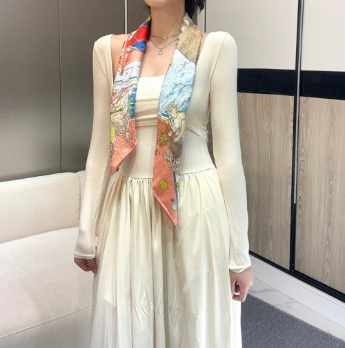 Hermes 90cm Silk Scarf, Hand-Rolled Edges, Twill Silk - Dimitri Rybaltchenko Design 1 Hermes 90cm Silk Scarf, Hand-Rolled Edges, Twill Silk - Dimitri Rybaltchenko Design