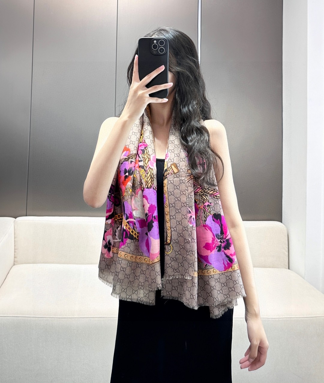 Gucci Sjaal met GG-logo en Bloemenprint - Luxe Kasjmier, 140 x 140 cm