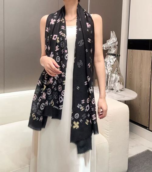 Elegant Chanel Scarf, 100% Ring Velvet, 100*200cm, Luxurious Design 1 Elegant Chanel Scarf, 100% Ring Velvet, 100*200cm, Luxurious Design