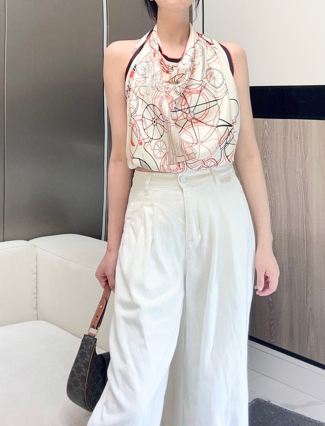 𝐇𝐞𝐫𝐦𝐞𝐬 • 𝟐𝟒𝐍𝐞𝐰 《马术的错综交叠》100%真丝方巾 90x90cm年度旗舰！H，今年最热门