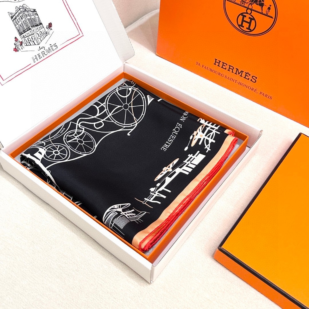 𝐇𝐞𝐫𝐦𝐞𝐬 • 𝟐𝟒𝐍𝐞𝐰 《马术的错综交叠》100%真丝方巾 90x90cm年度旗舰！H，今年最热门