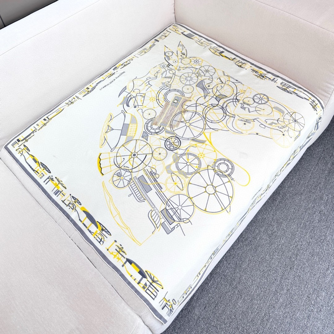 
𝐇𝐞𝐫𝐦𝐞𝐬 • 𝟐𝟒𝐍𝐞𝐰 《马术的错综交叠》
100%真丝方巾 90x90cm
年度旗舰！H，今年