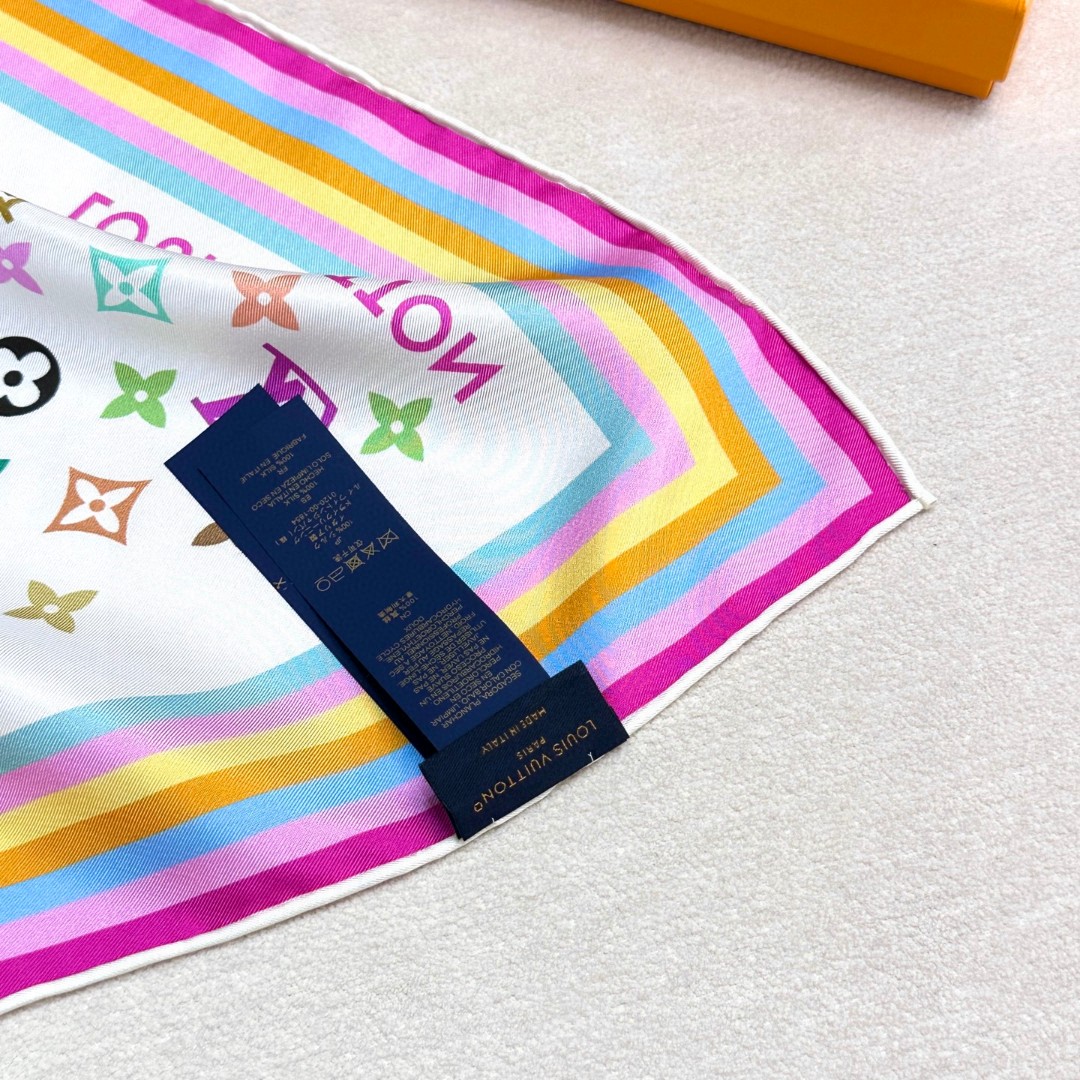 16姆米单面 18姆米双面 LV x TM 90 方巾【18mm顶级真丝双面同色丝巾】LV x TM M